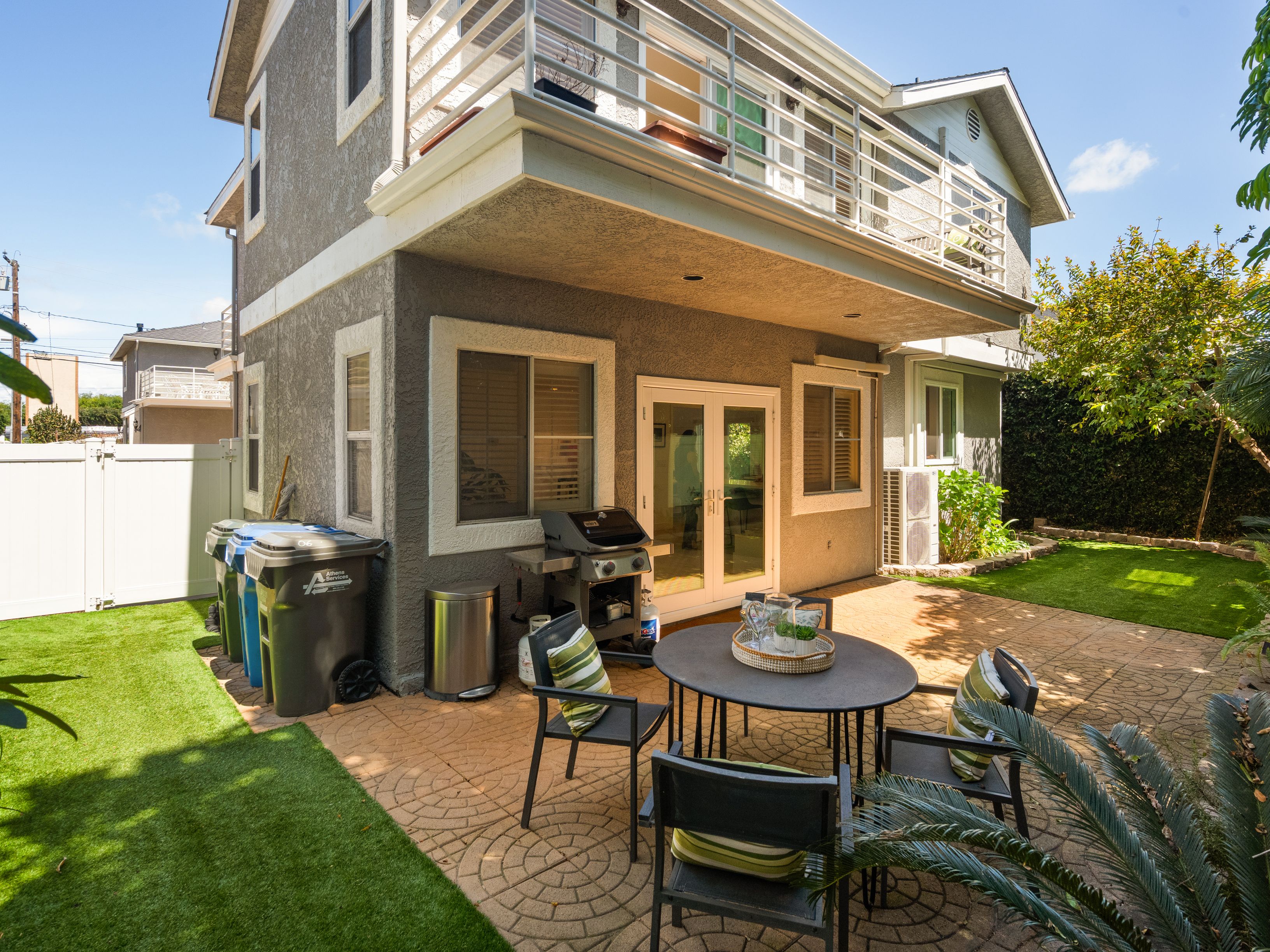  2406 Huntington Lane, Redondo Beach, CA 90278 - 物件實景