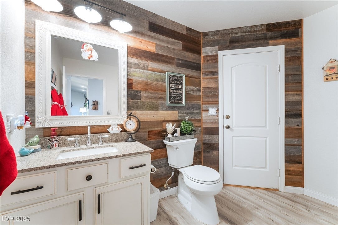 Henderson, Nevada, 89015, United States, 4 Bedrooms Bedrooms, ,3 BathroomsBathrooms,Residential,For Sale,2001549