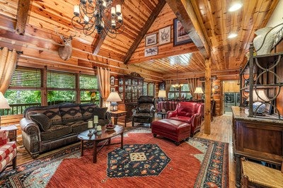 Murphy, North Carolina, 28906, United States, 3 Bedrooms Bedrooms, ,6 BathroomsBathrooms,Residential,For Sale,1933143