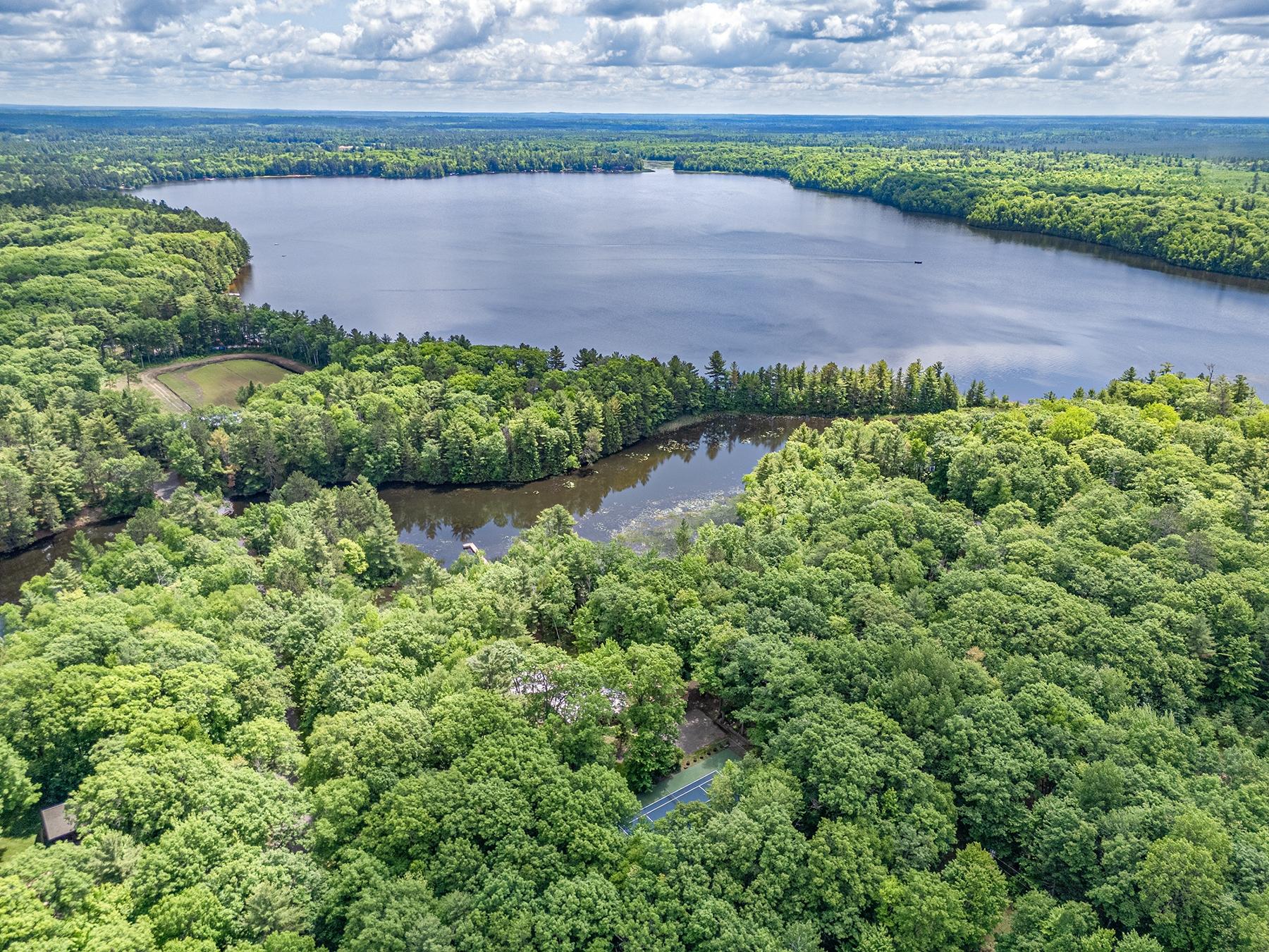 Manitowish Waters, Wisconsin, 54545, United States, 4 Bedrooms Bedrooms, ,3 BathroomsBathrooms,Residential,For Sale,1974750