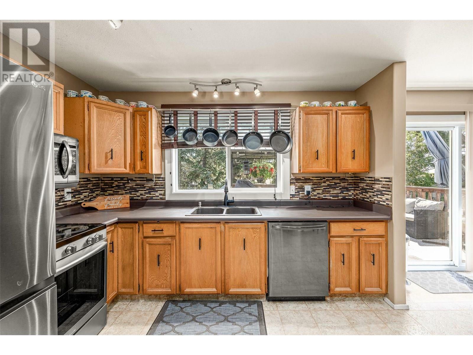 WEST KELOWNA, British Columbia, V4T 1B8, CA, 3 Bedrooms Bedrooms, ,2 BathroomsBathrooms,Residential,For Sale,1859691
