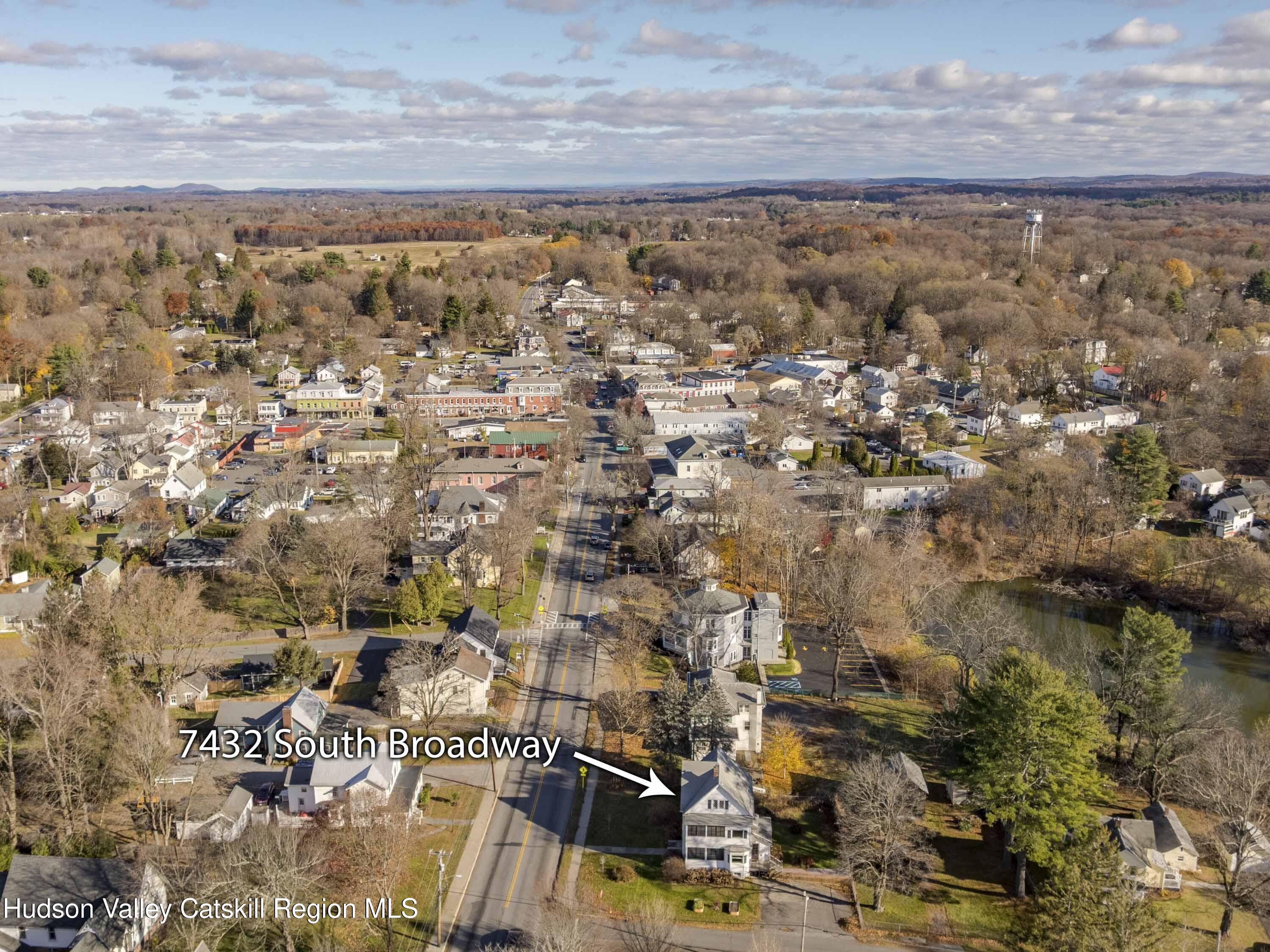 Red Hook, New York, 12571, United States, 4 Bedrooms Bedrooms, ,3 BathroomsBathrooms,Residential,For Sale,2000518