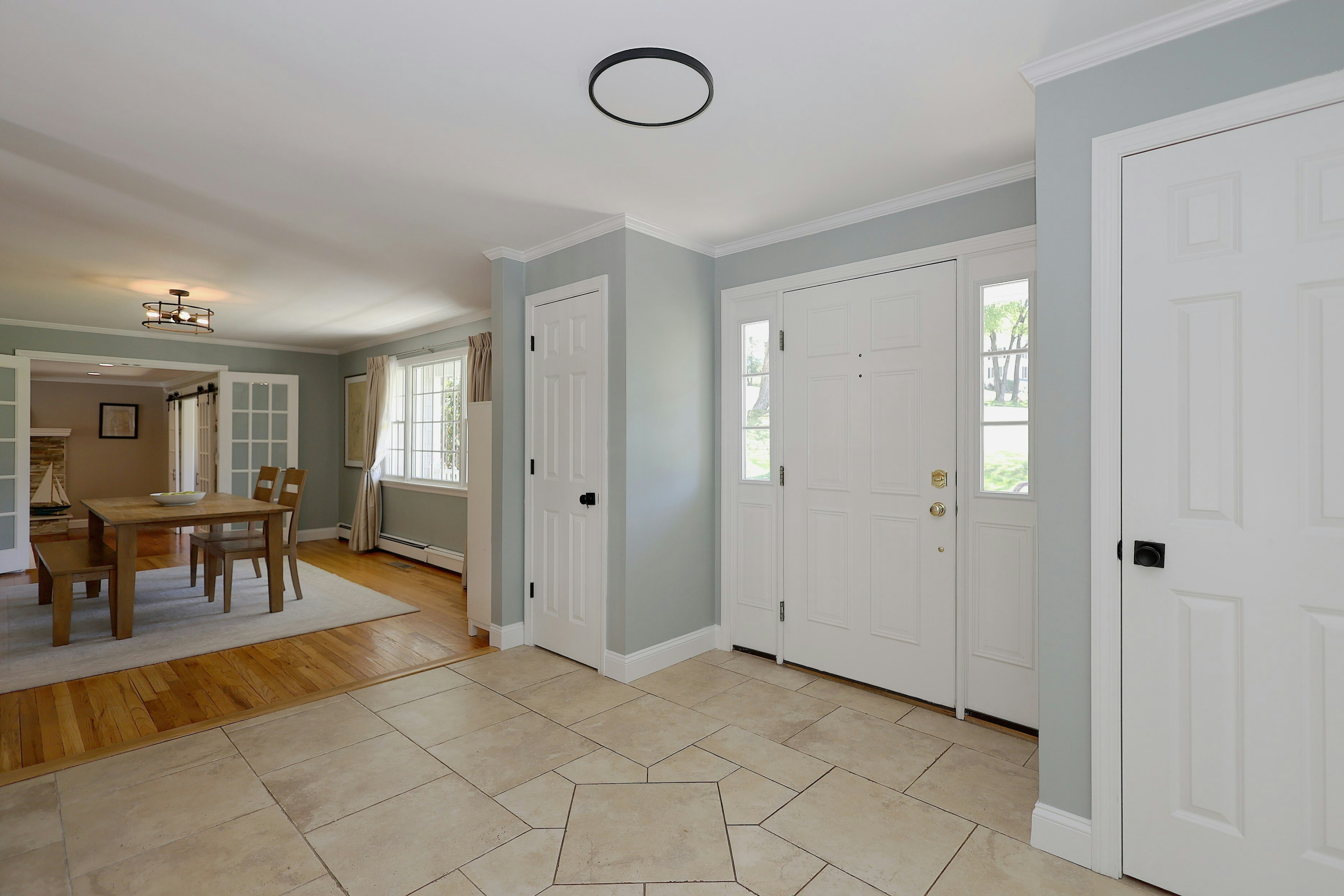  Exceptional Colonial In Westmoreland Neighborhood - 物件實景