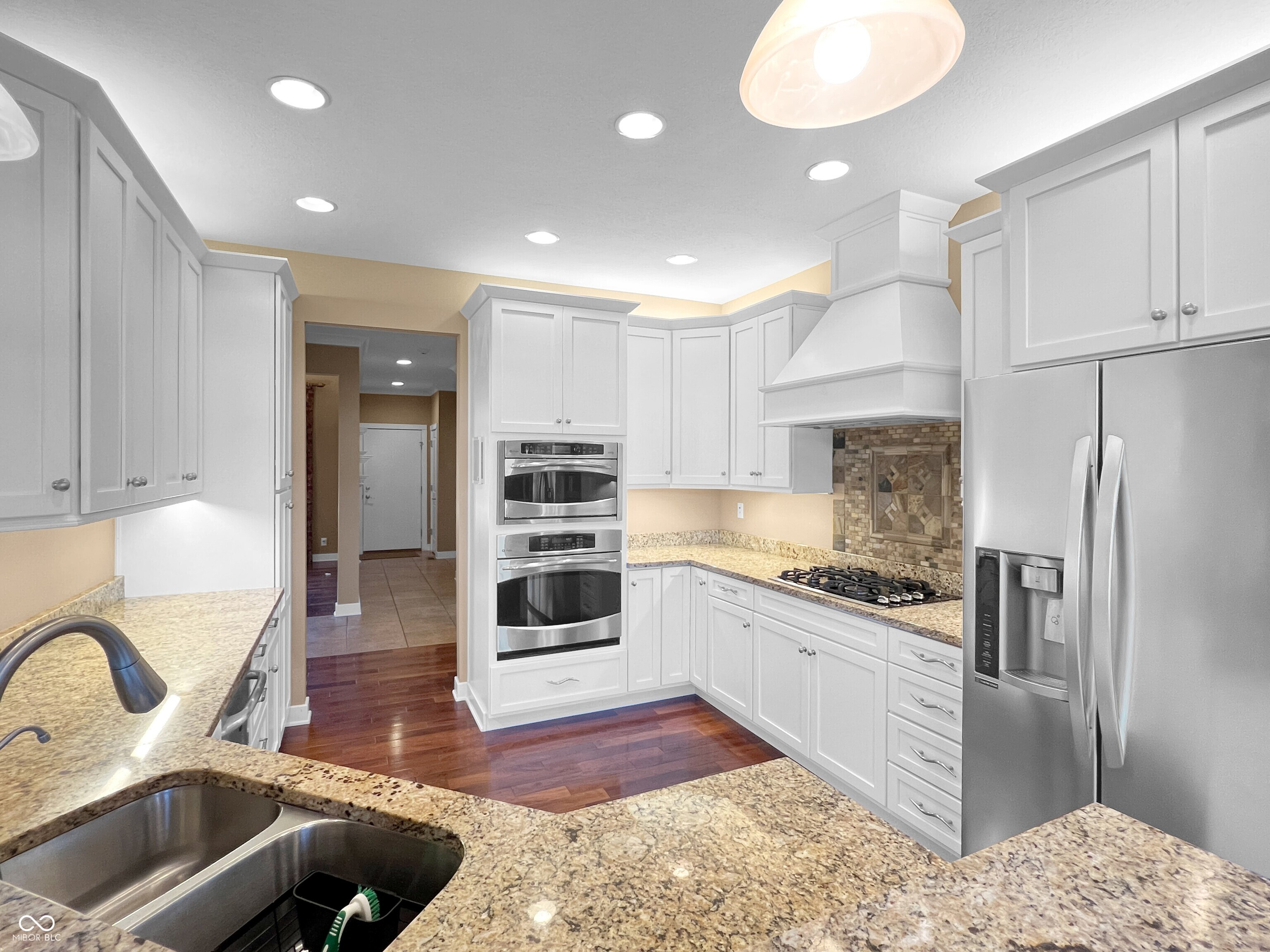 Columbus, Indiana, 47201, United States, 3 Bedrooms Bedrooms, ,3 BathroomsBathrooms,Residential,For Sale,1977125