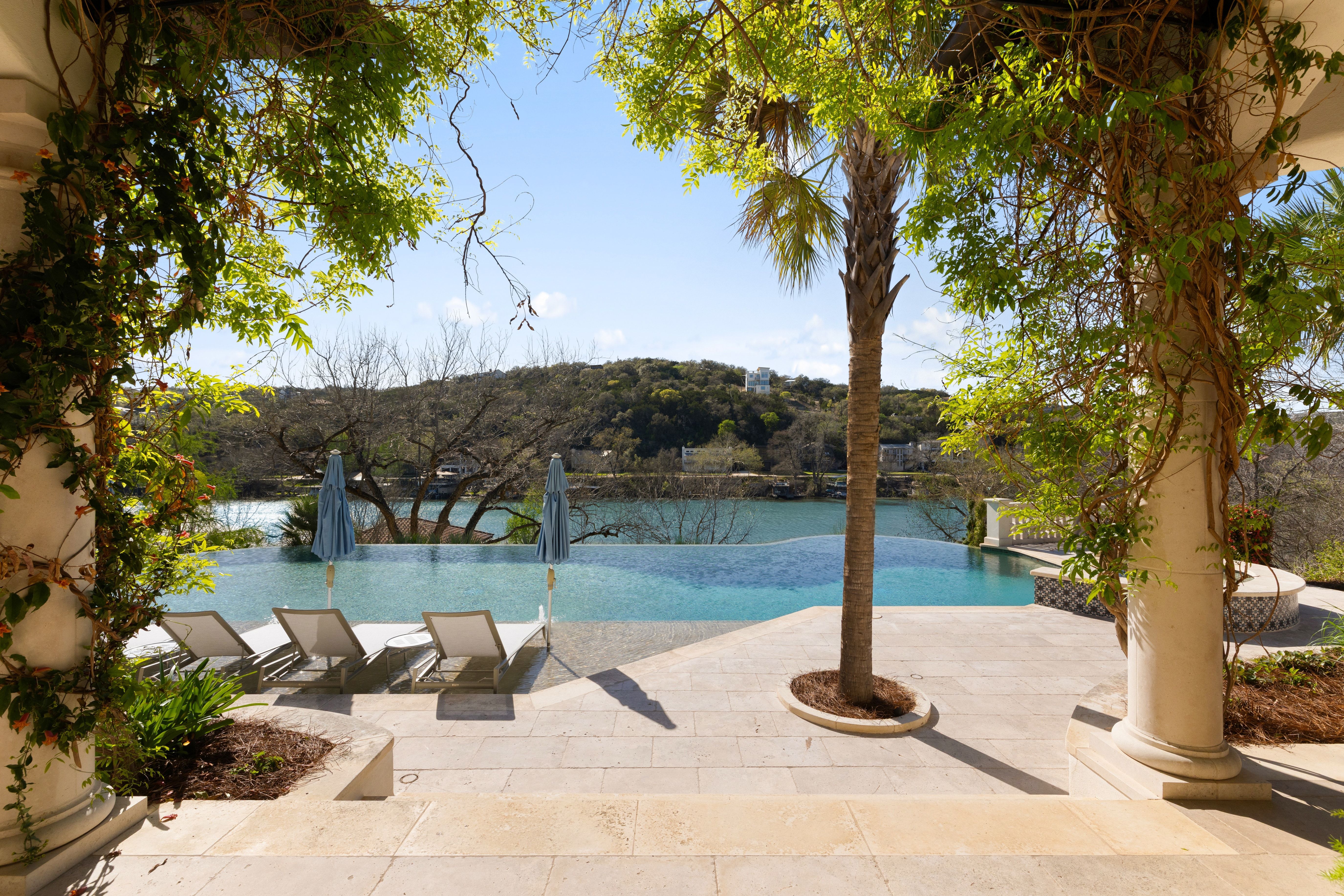  Butterfly Beach on Lake Austin - 物件實景