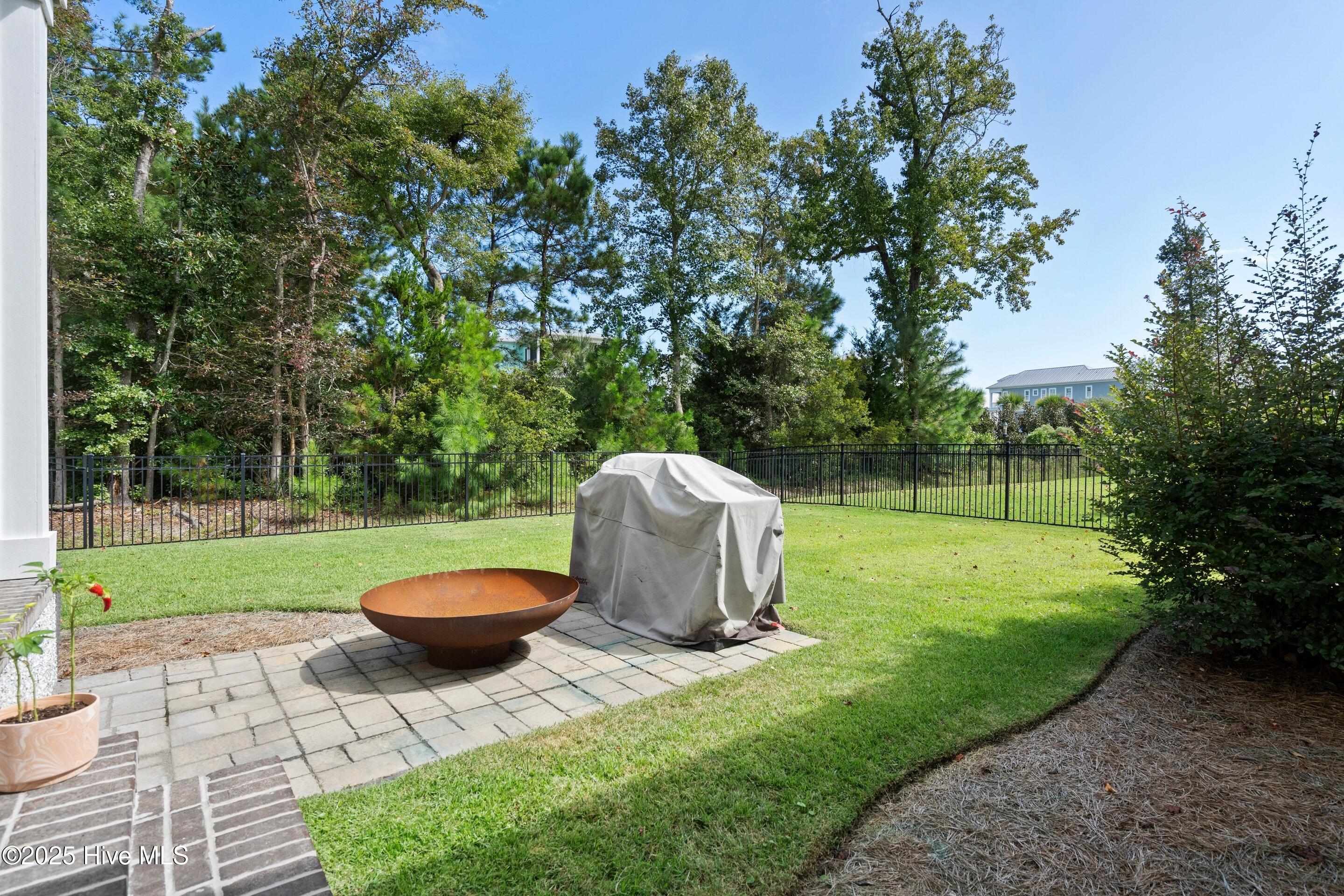 Wilmington, North Carolina, 28411, United States, 4 Bedrooms Bedrooms, ,5 BathroomsBathrooms,Residential,For Sale,1992122