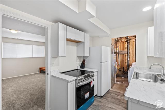 Salt Lake City, Utah, 84118, United States, 4 Bedrooms Bedrooms, ,2 BathroomsBathrooms,Residential,For Sale,1981684