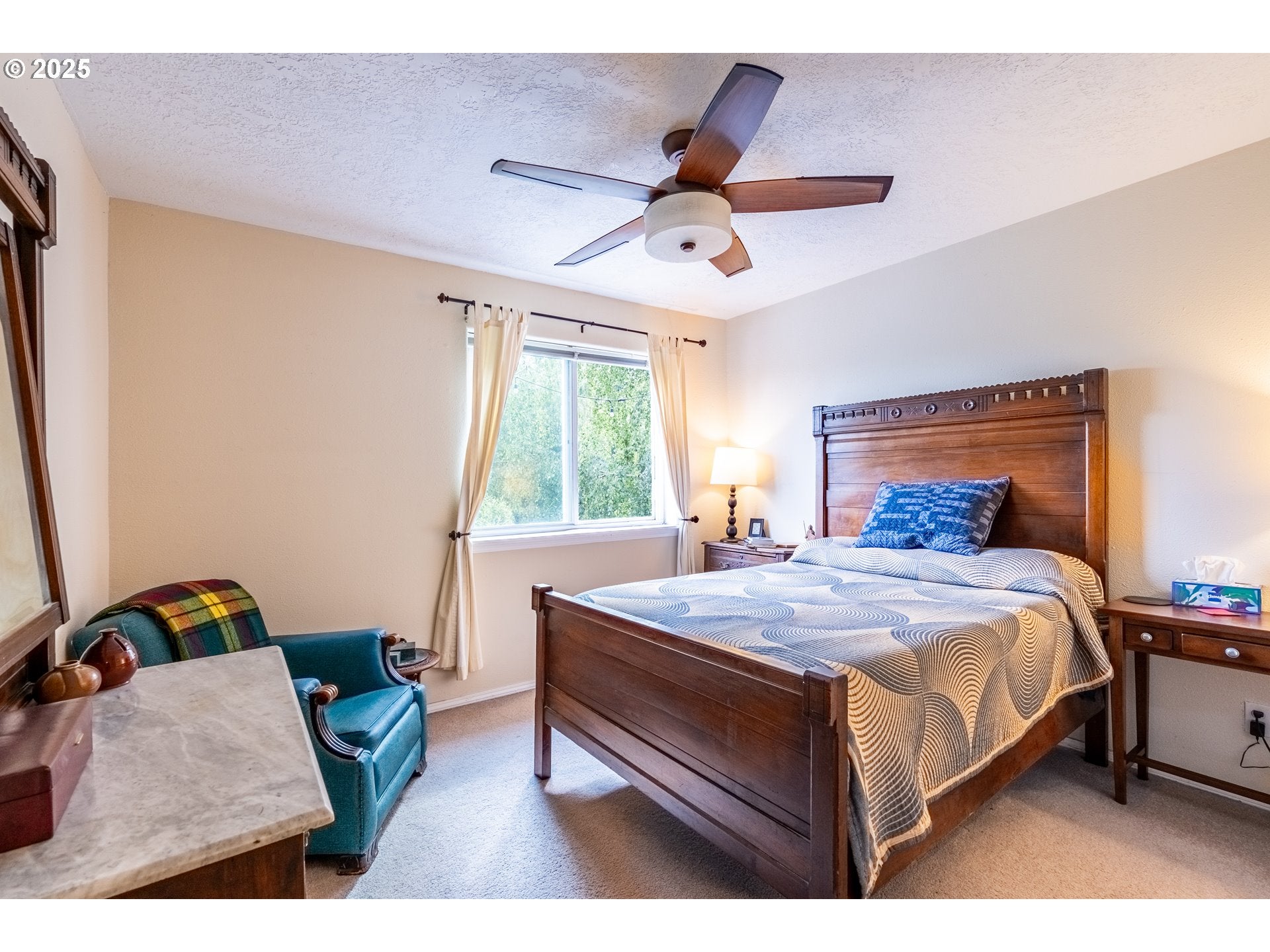 Portland, Oregon, 97219, United States, 4 Bedrooms Bedrooms, ,3 BathroomsBathrooms,Residential,For Sale,1985730