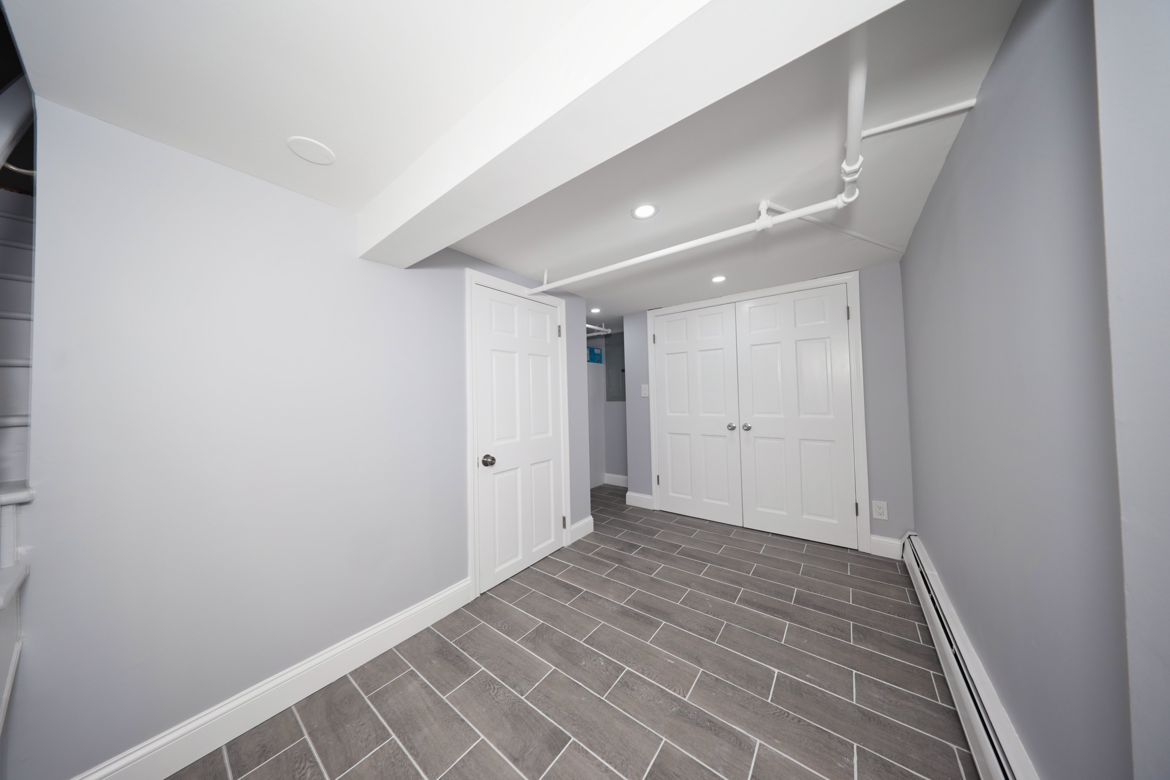 Bridgeport, Connecticut, 06606, United States, 5 Bedrooms Bedrooms, ,3 BathroomsBathrooms,Residential,For Sale,1930602
