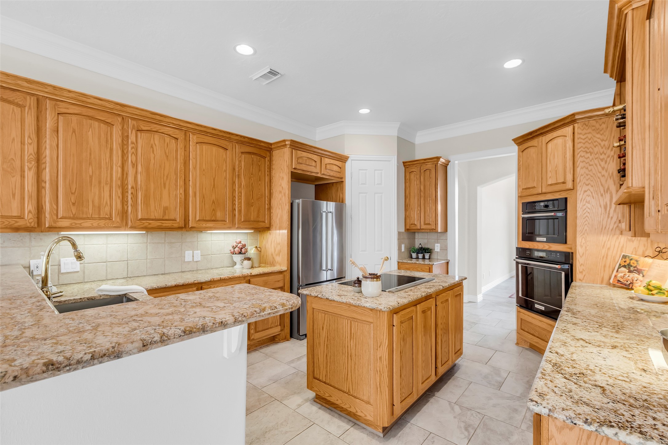 Houston, Texas, 77077, United States, 3 Bedrooms Bedrooms, ,3 BathroomsBathrooms,Residential,For Sale,1883260