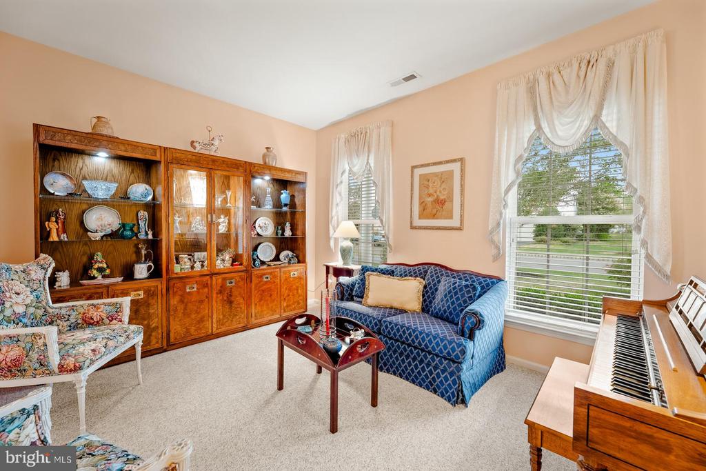 Warrington, Pennsylvania, 18976, United States, 3 Bedrooms Bedrooms, ,3 BathroomsBathrooms,Residential,For Sale,1925698
