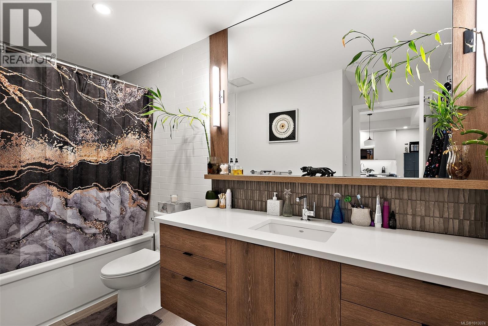 LANGFORD, British Columbia, V9B 0Y3, CA, 2 Bedrooms Bedrooms, ,2 BathroomsBathrooms,Residential,For Sale,1950875