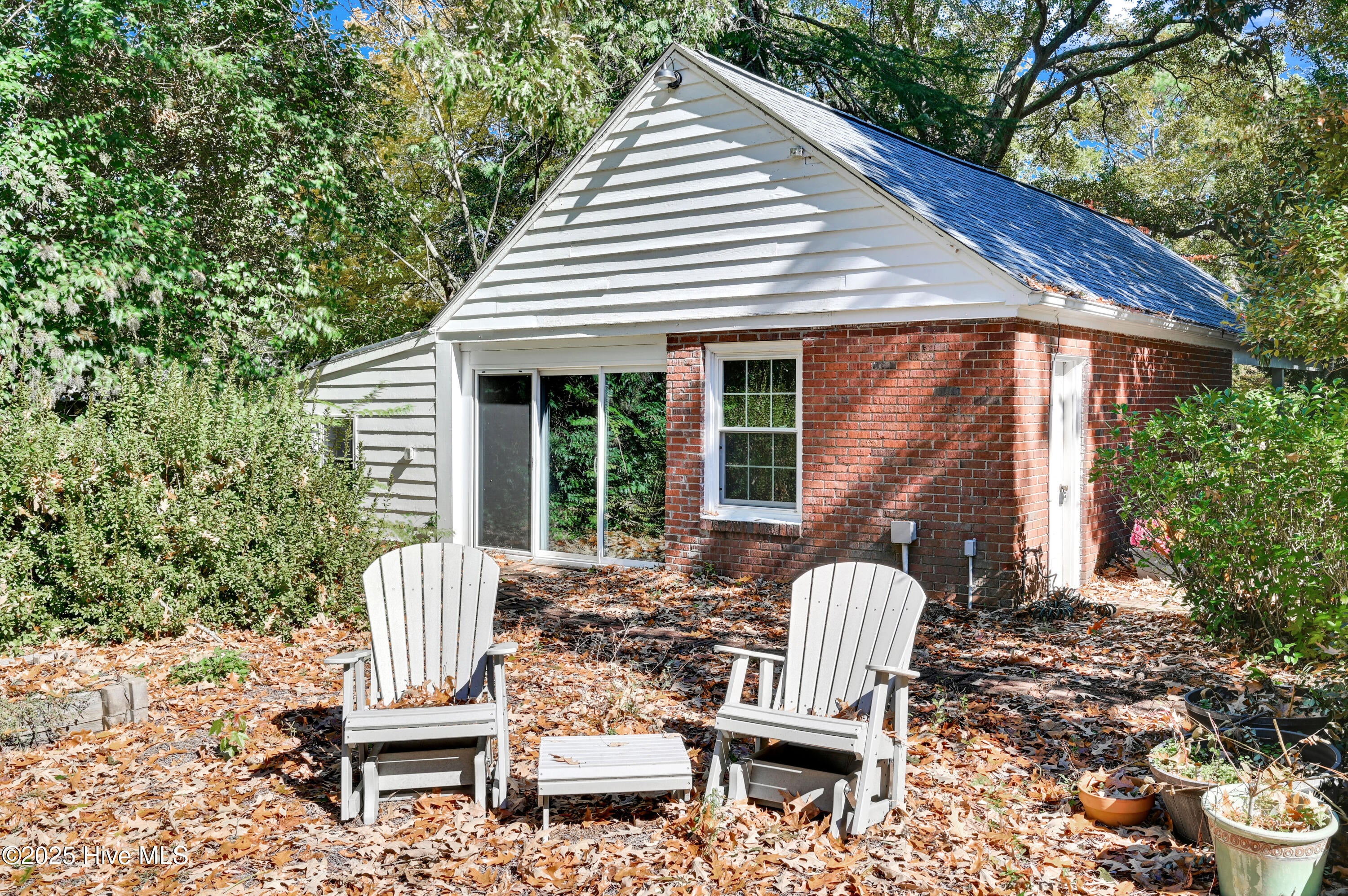 Greenville, North Carolina, 27858, United States, 4 Bedrooms Bedrooms, ,3 BathroomsBathrooms,Residential,For Sale,1985728