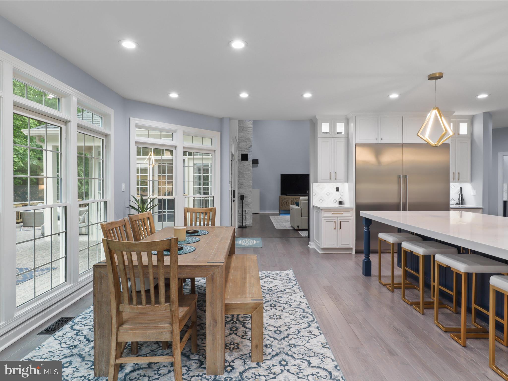 Fairfax Station, Virginia, 22039, United States, 5 Bedrooms Bedrooms, ,6 BathroomsBathrooms,Residential,For Sale,1810572