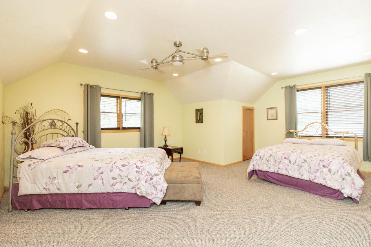 Vandalia, Michigan, 49095, United States, 4 Bedrooms Bedrooms, ,4 BathroomsBathrooms,Residential,For Sale,1737716