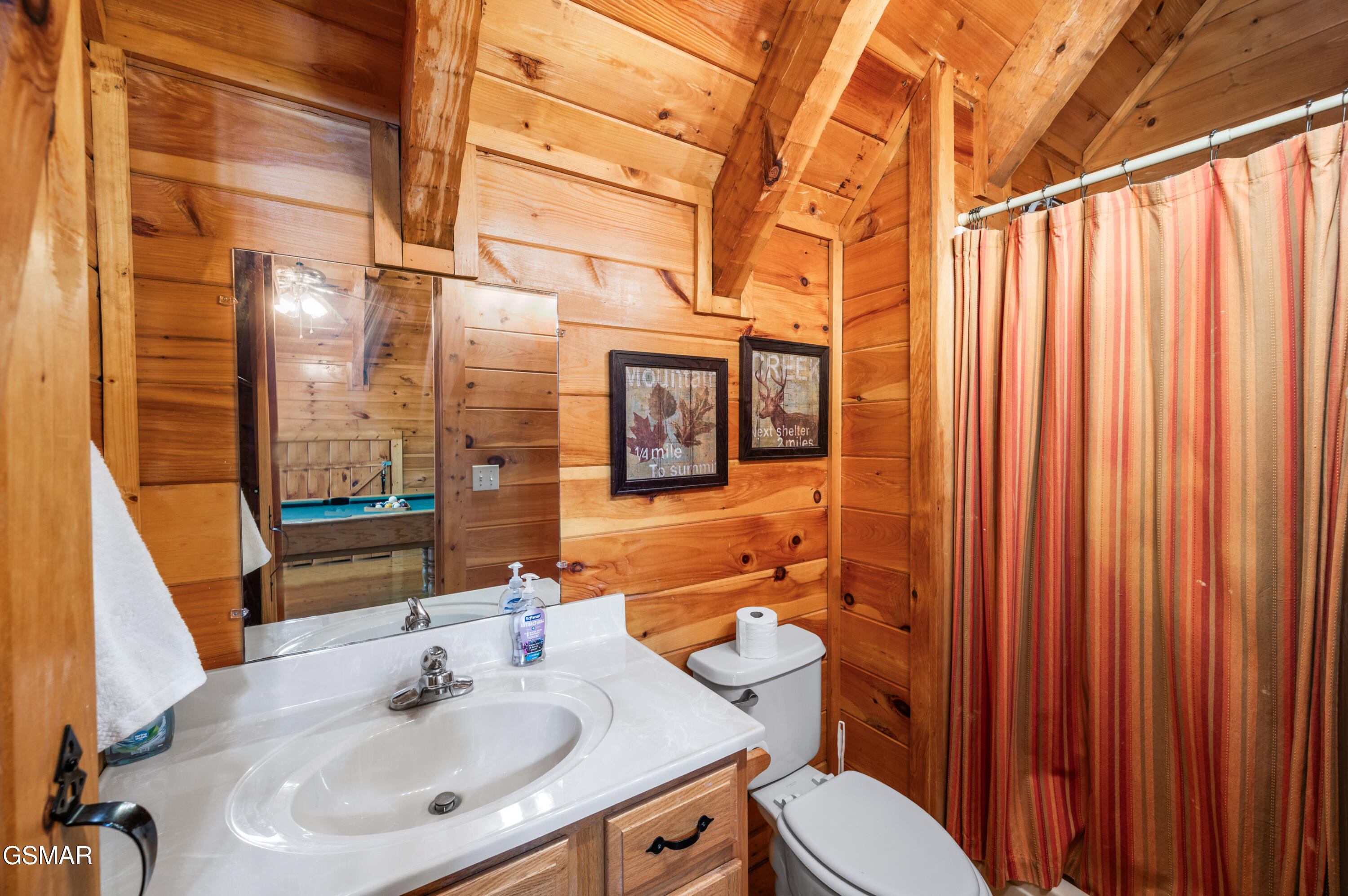 Gatlinburg, Tennessee, 37738, United States, 1 Bedroom Bedrooms, ,2 BathroomsBathrooms,Residential,For Sale,1937341