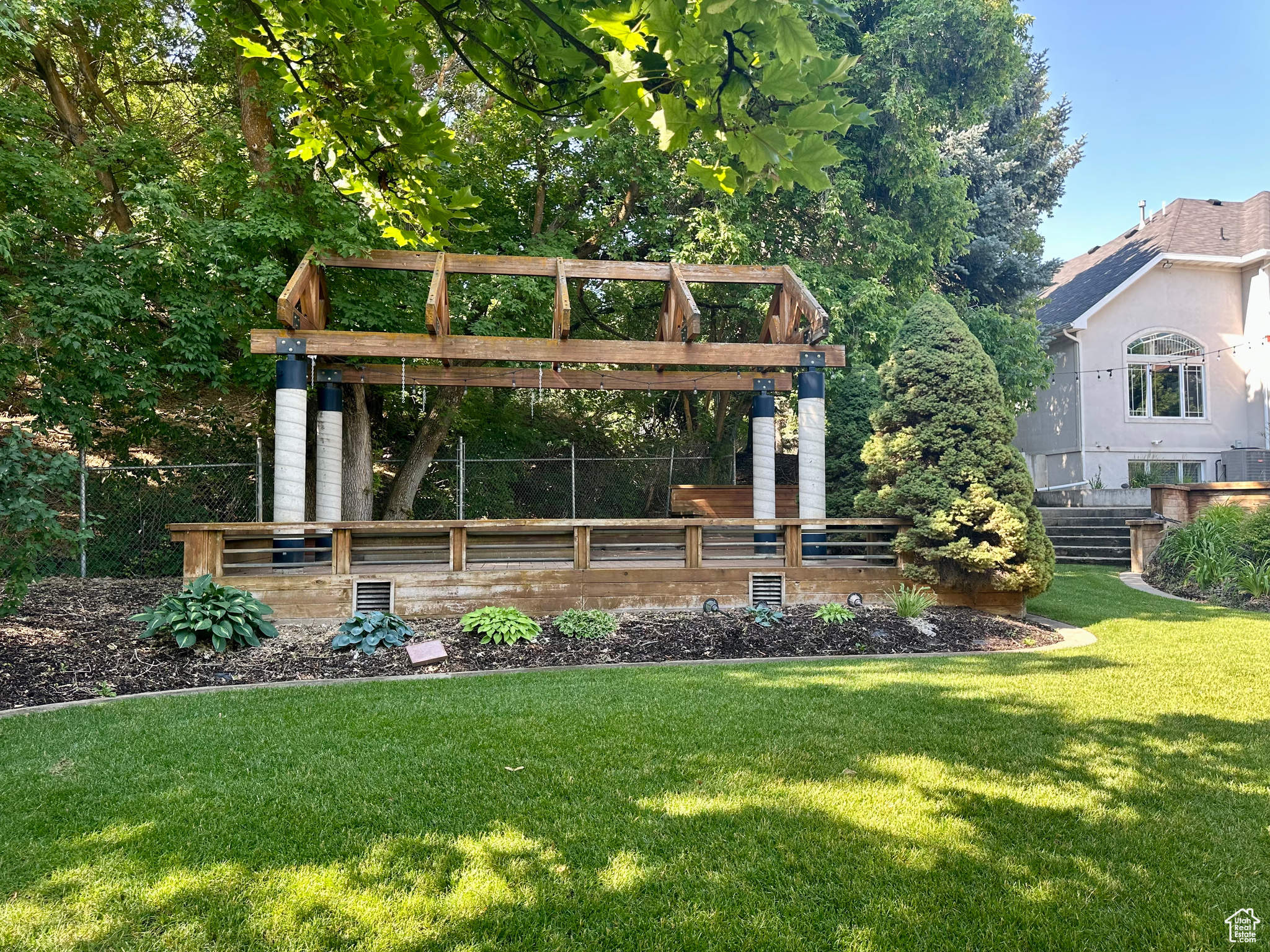 Logan, Utah, 84321, United States, 6 Bedrooms Bedrooms, ,7 BathroomsBathrooms,Residential,For Sale,1975254