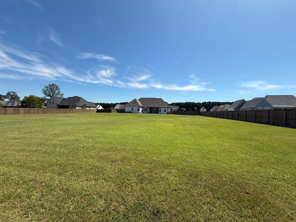 OXFORD, Mississippi, 38655, United States, 4 Bedrooms Bedrooms, ,4 BathroomsBathrooms,Residential,For Sale,1933642