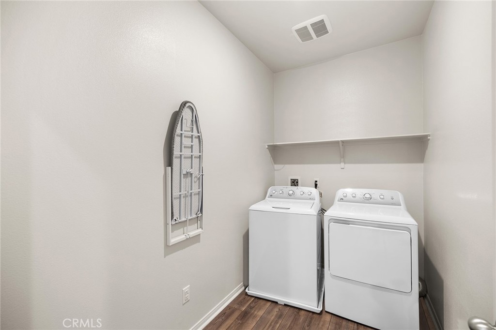 Menifee, California, 92584, United States, 4 Bedrooms Bedrooms, ,3 BathroomsBathrooms,Residential,For Sale,1942234