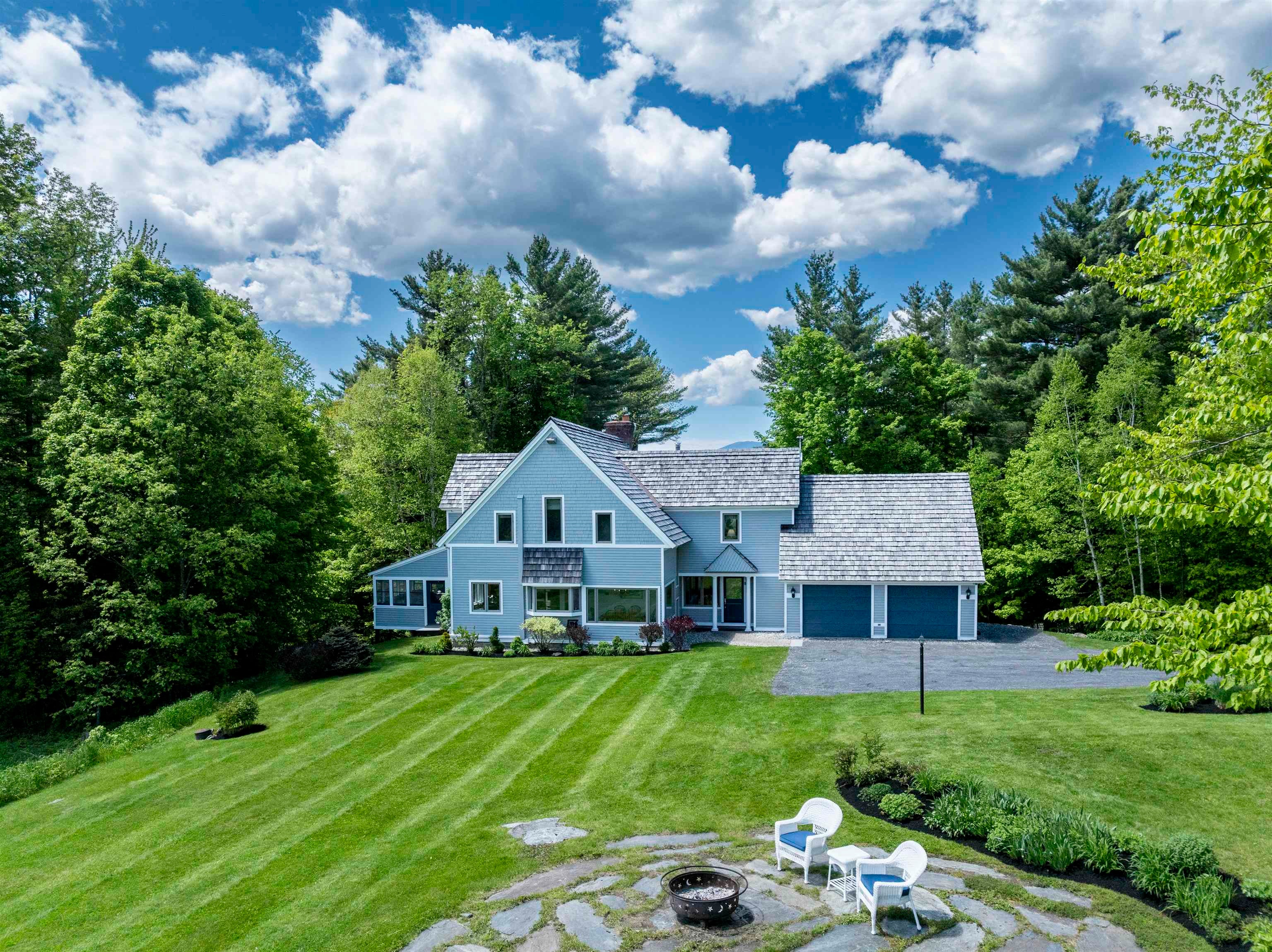 Stowe, Vermont, 05672, United States, 4 Bedrooms Bedrooms, ,2 BathroomsBathrooms,Residential,For Sale,1846681