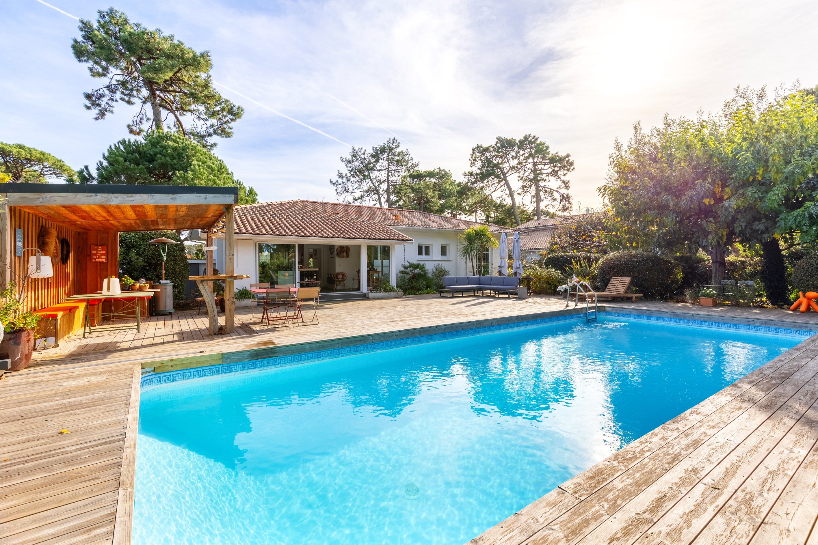  ARCACHON, ABATILLES - ELEGANT VILLA IN A QUIET LOCATION NEAR THE BEACH AND SHOPS - 物件實景