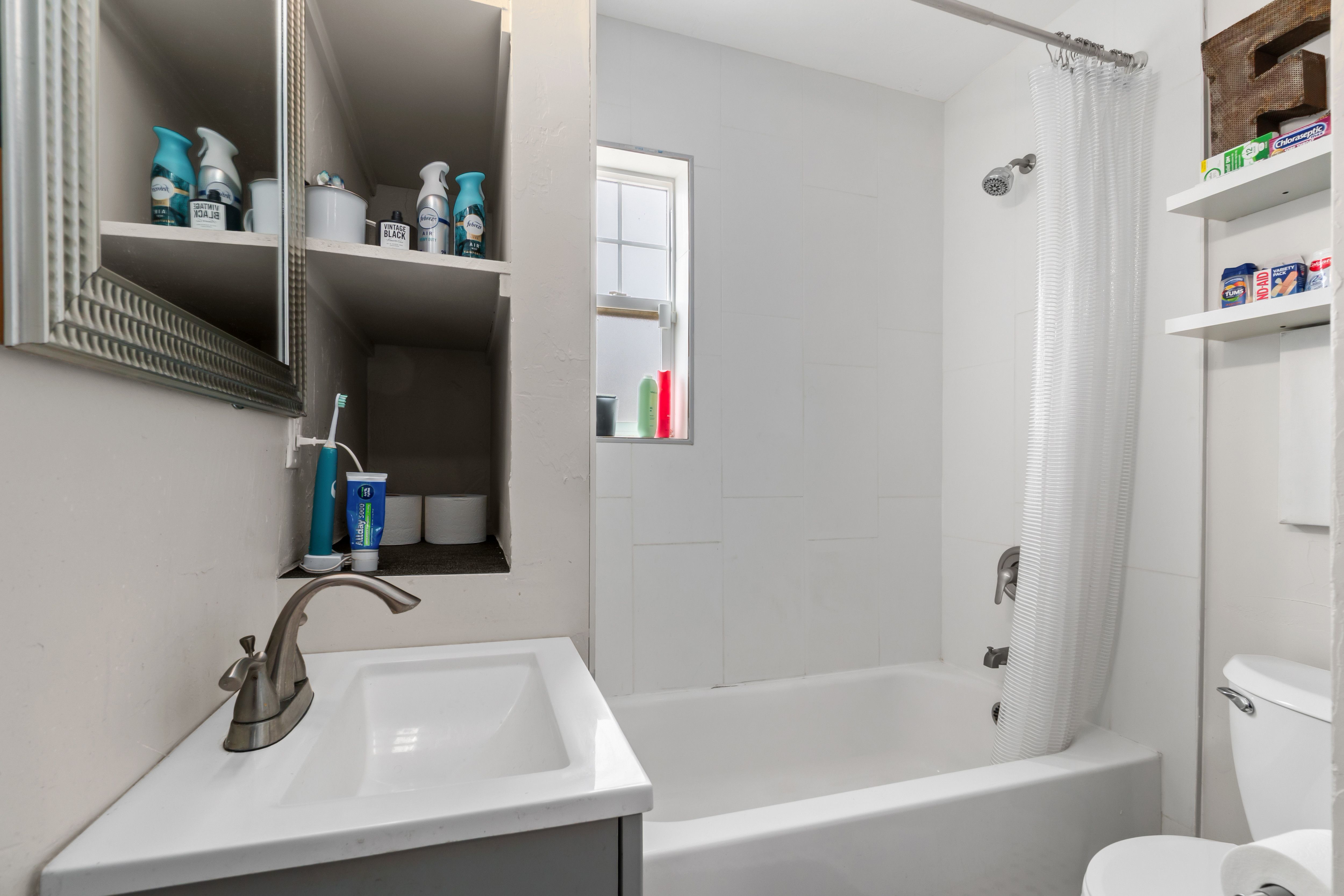  South Park Hill Remodeled 3 Bedroom, 2 Bath Brick Ranch on Corner Lot - 物件實景
