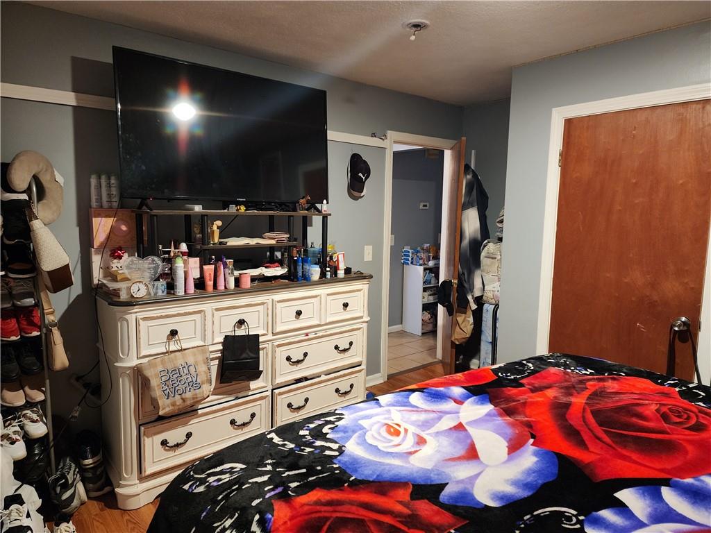 Providence, Rhode Island, 02909, United States, 6 Bedrooms Bedrooms, ,2 BathroomsBathrooms,Residential,For Sale,1987316