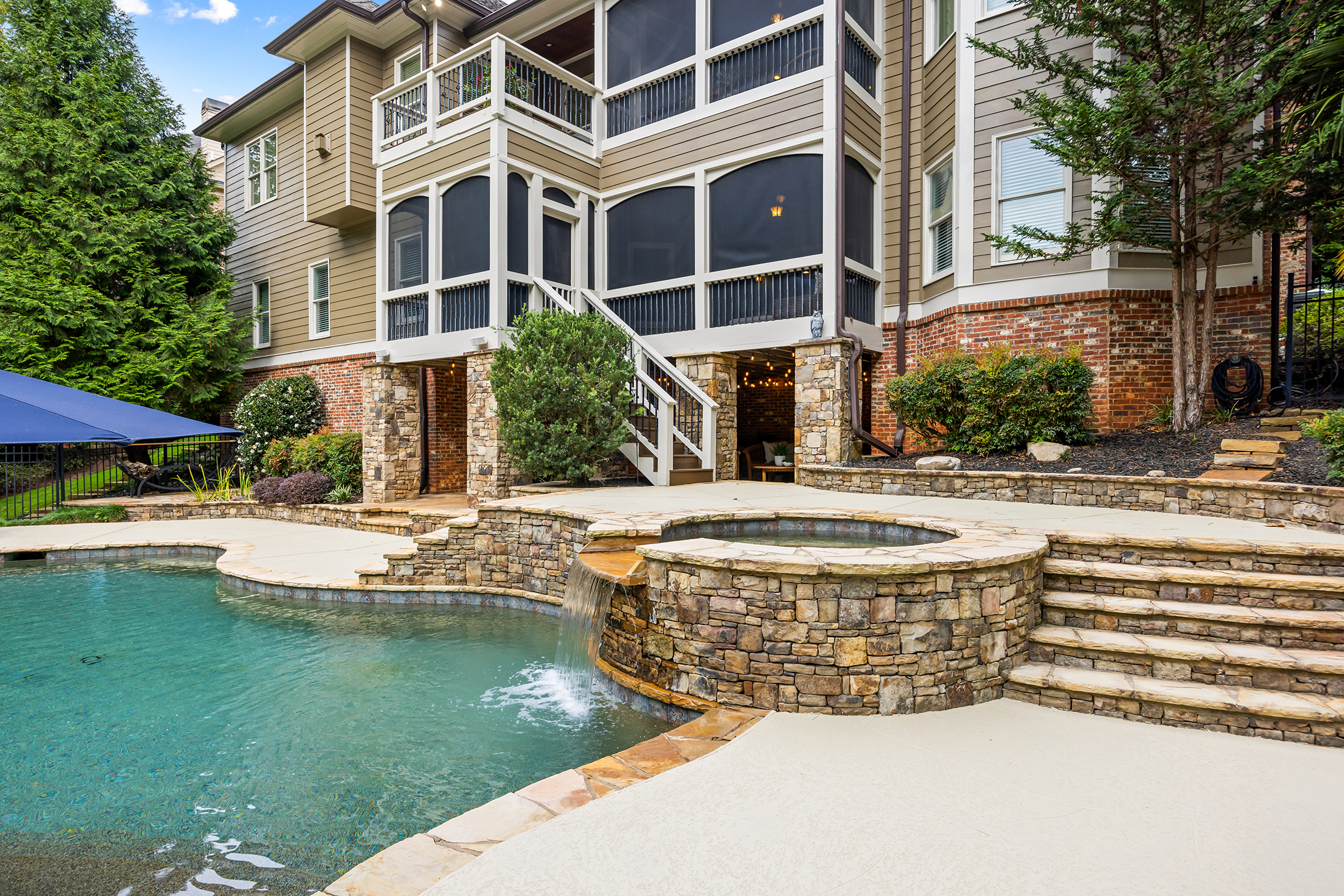  Set on a Spacious Cul-de-Sac Lot in Arbor Green - 物件實景
