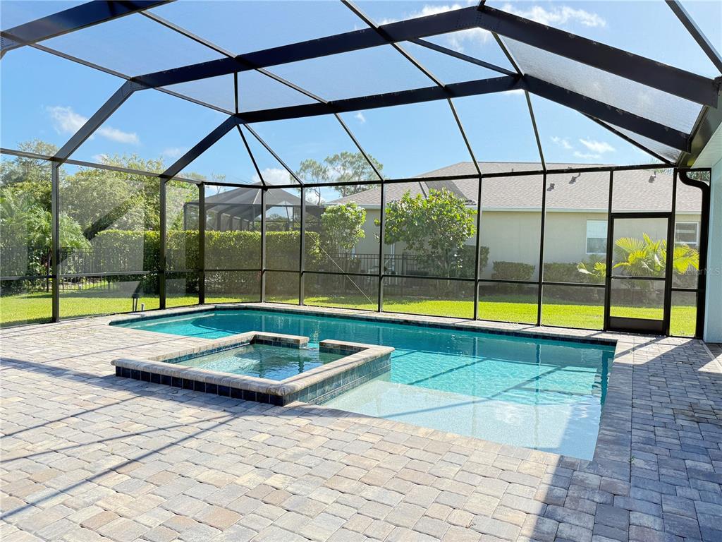 Sarasota, Florida, 34241, United States, 5 Bedrooms Bedrooms, ,3 BathroomsBathrooms,Residential,For Sale,1898457