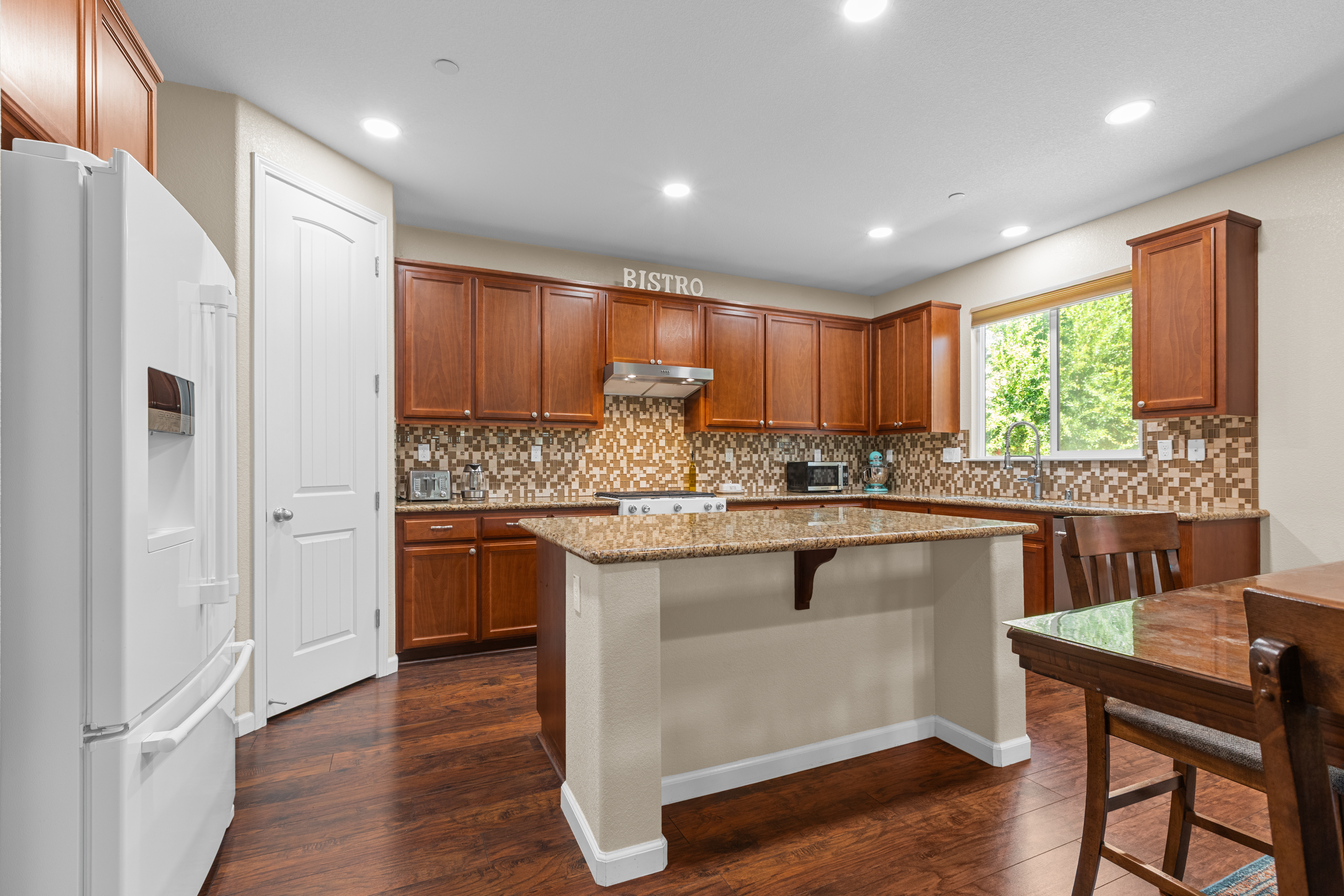  1544 Bayside Road, West Sacramento, CA 95691 - 物件實景