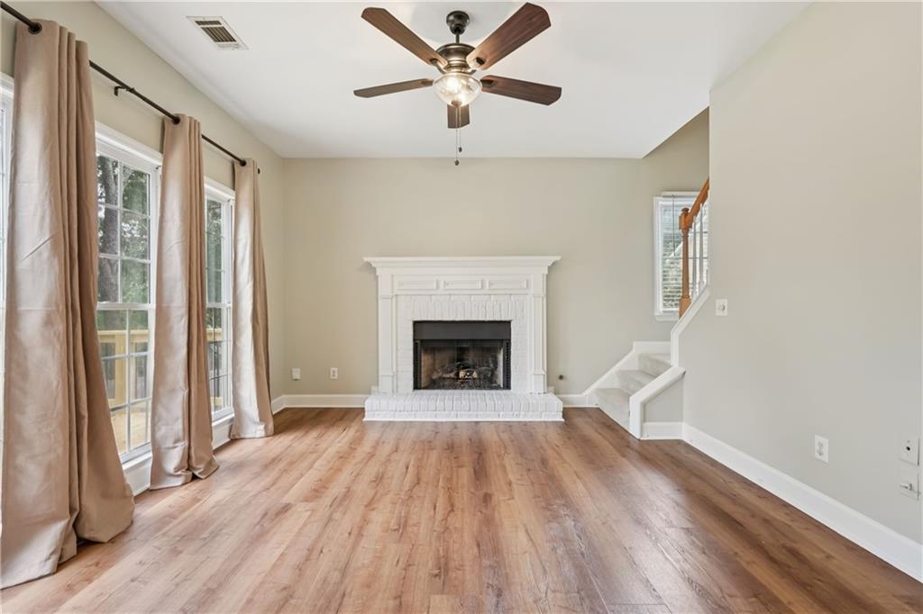 Alpharetta, Georgia, 30004, United States, 4 Bedrooms Bedrooms, ,3 BathroomsBathrooms,Residential,For Sale,1978370