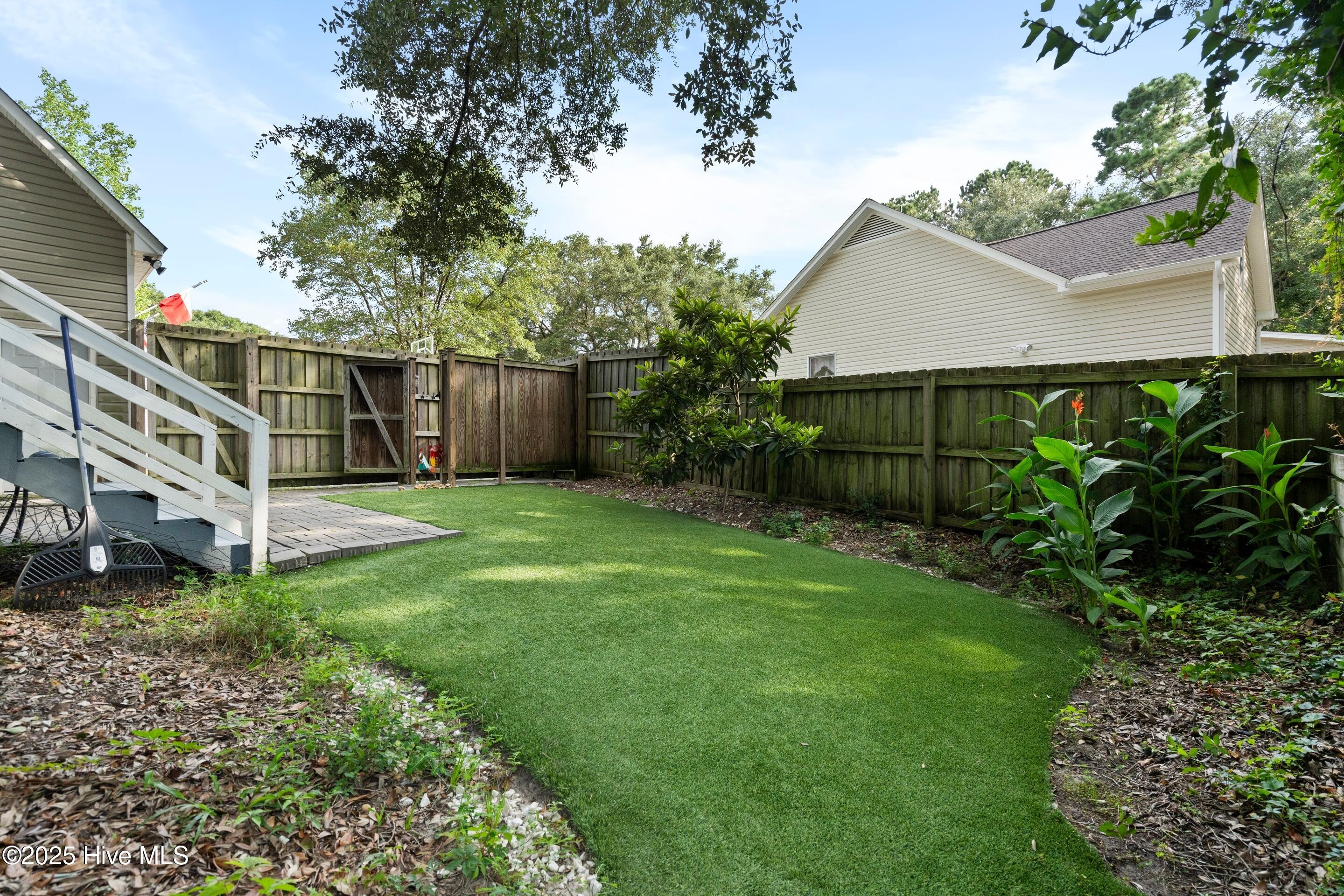Wilmington, North Carolina, 28411, United States, 4 Bedrooms Bedrooms, ,3 BathroomsBathrooms,Residential,For Sale,1924984