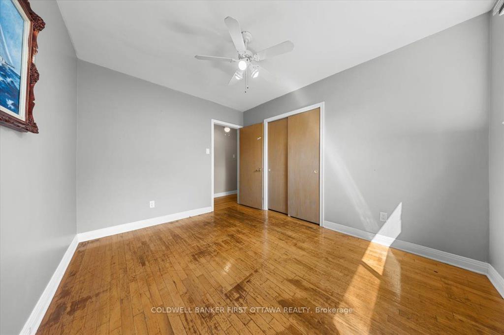 Ottawa, Ontario, K2A 1N7, CA, 3 Bedrooms Bedrooms, ,2 BathroomsBathrooms,Residential,For Sale,1924987