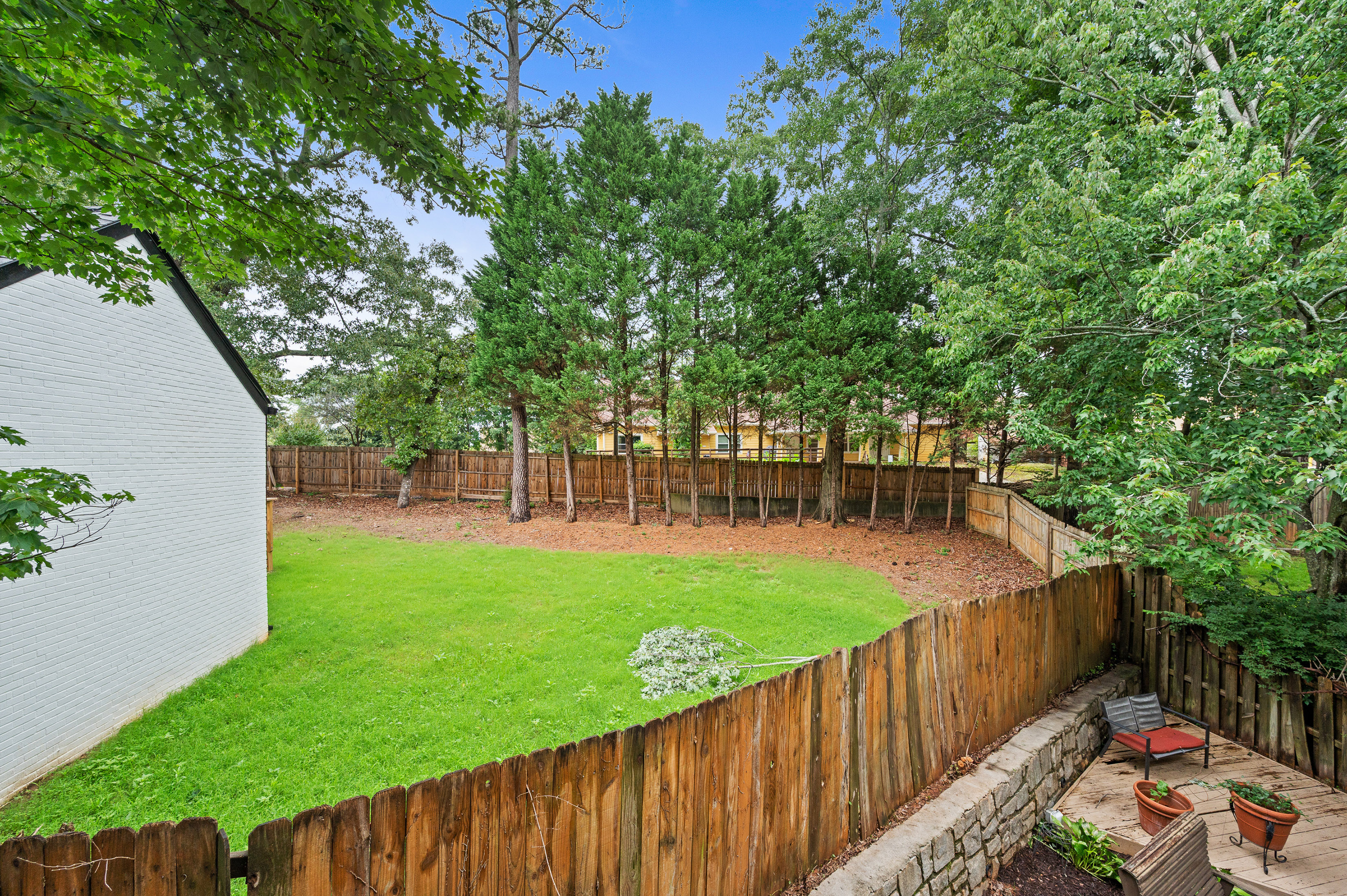 Stunning, All-Brick Home in Sought-After Medlock Place - 物件實景