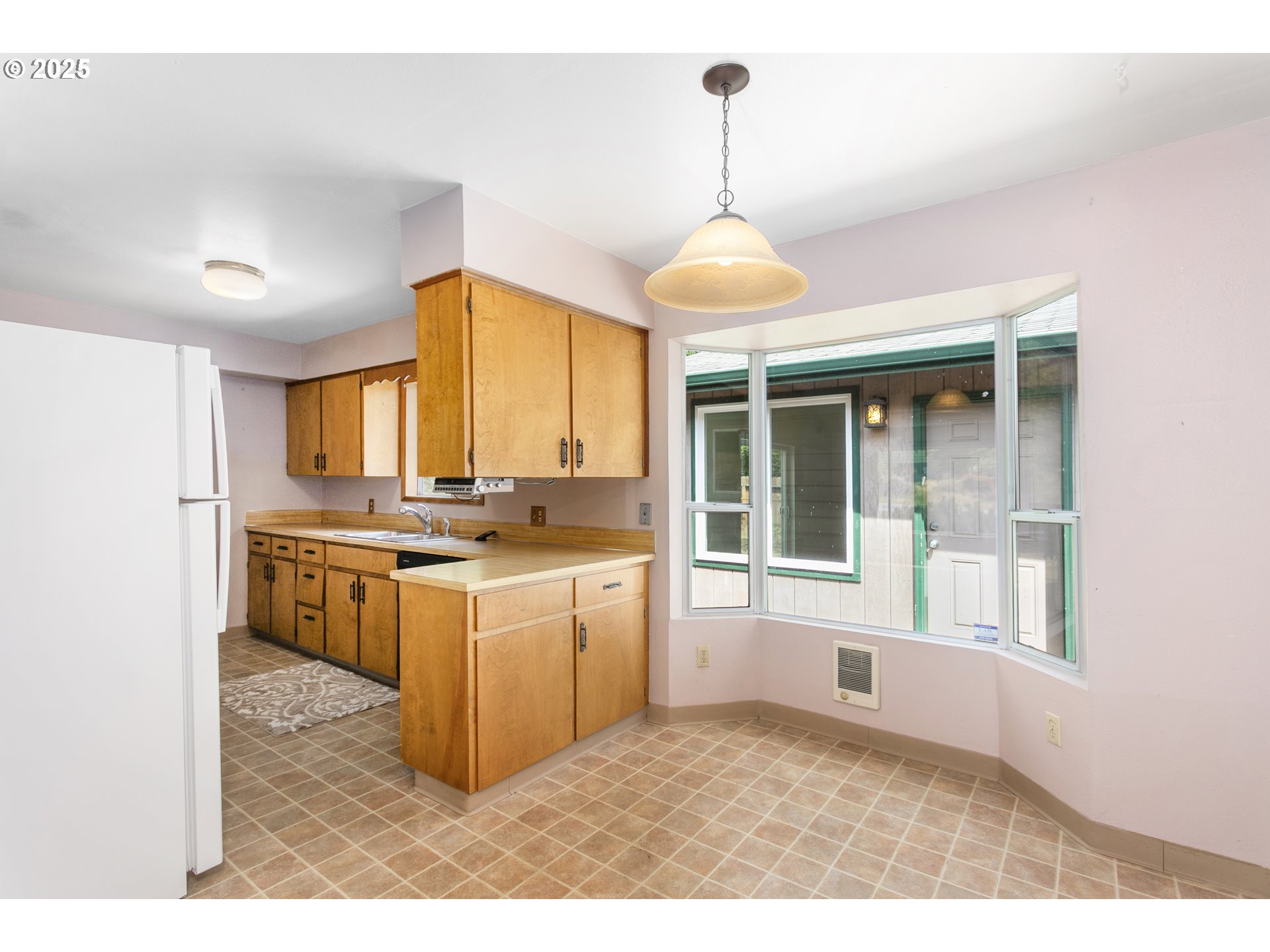 Vancouver, Washington, 98663, United States, 3 Bedrooms Bedrooms, ,1 BathroomBathrooms,Residential,For Sale,1911249