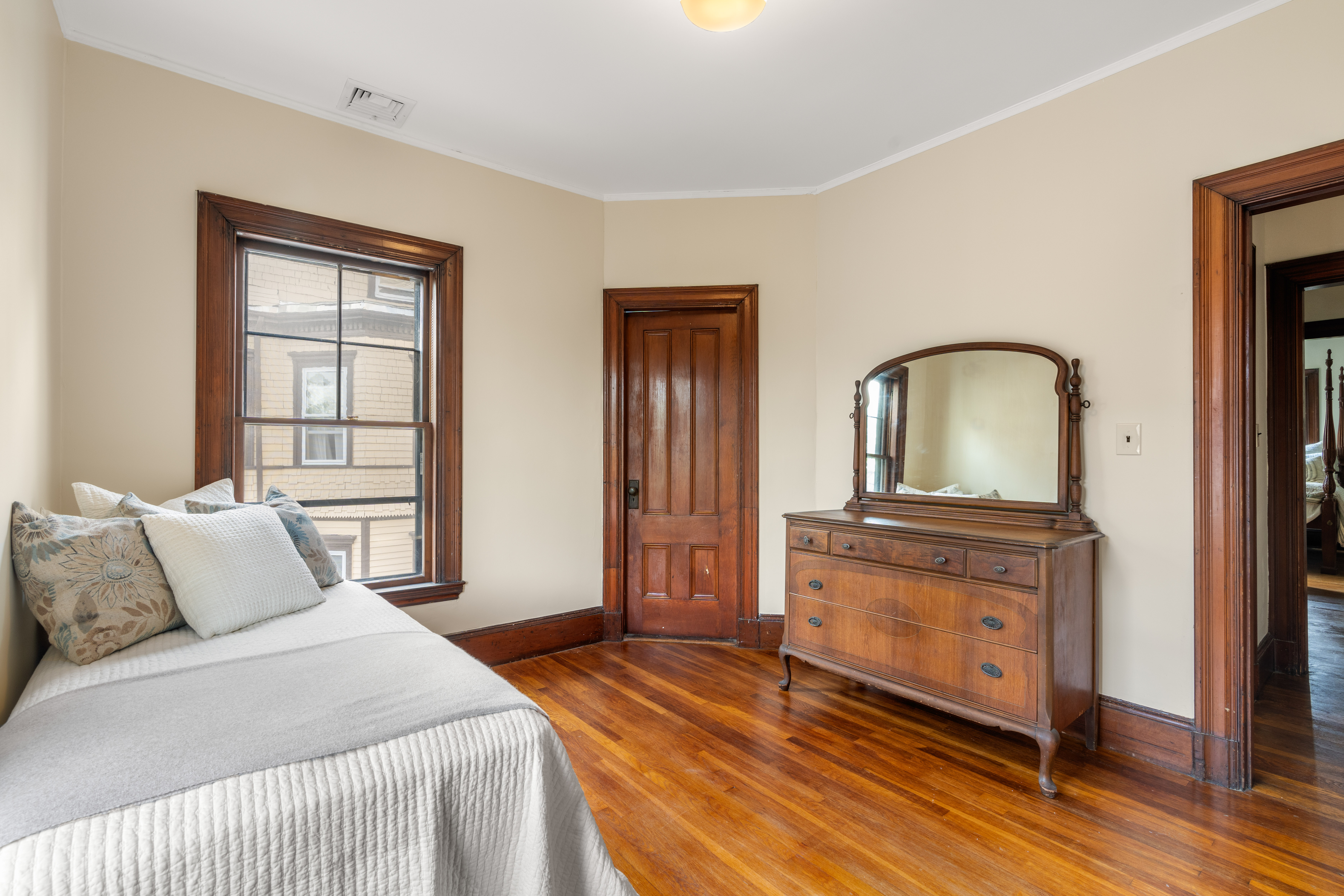  172 Summer Street, Somerville, MA 02143 - 物件實景