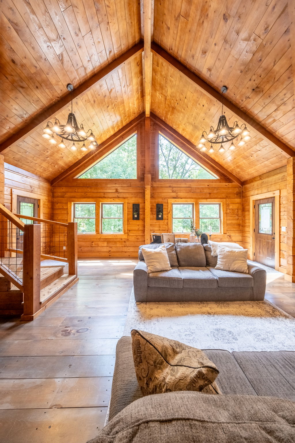 Lakeview, Michigan, 48850, United States, 4 Bedrooms Bedrooms, ,4 BathroomsBathrooms,Residential,For Sale,1943145