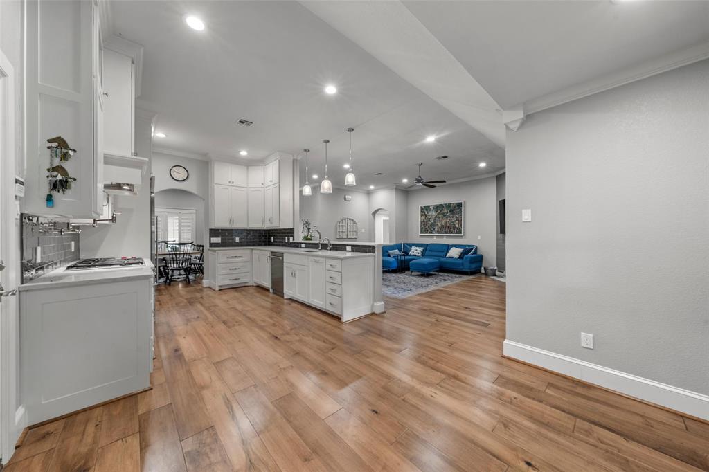 China Spring, Texas, 76633, United States, 3 Bedrooms Bedrooms, ,2 BathroomsBathrooms,Residential,For Sale,1974952