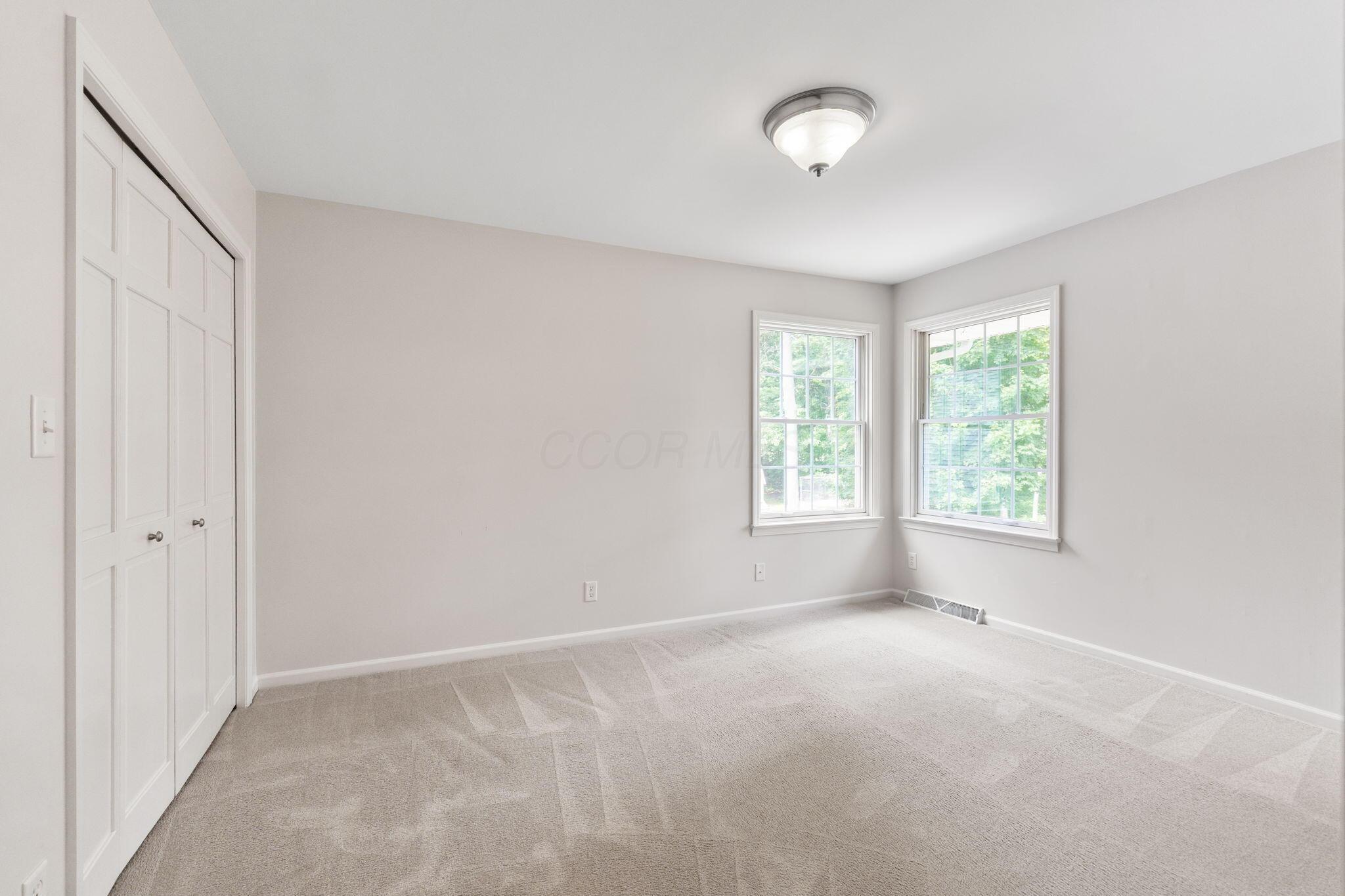 Marion, Ohio, 43302, United States, 5 Bedrooms Bedrooms, ,4 BathroomsBathrooms,Residential,For Sale,1995862