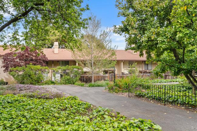 Los Gatos, California, 95030, United States, 2 Bedrooms Bedrooms, ,3 BathroomsBathrooms,Residential,For Sale,1903816