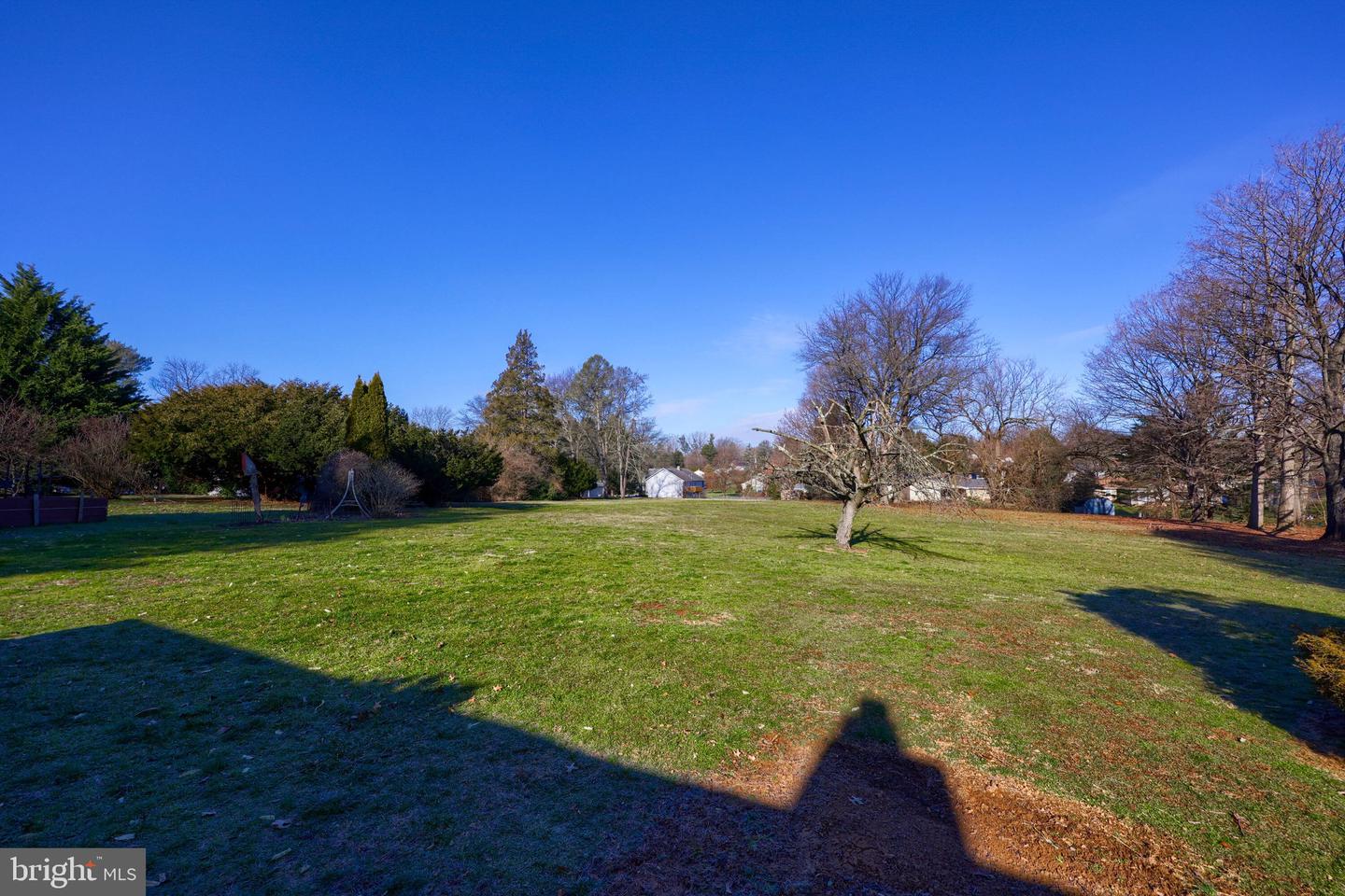 York, Pennsylvania, 17403, United States, 4 Bedrooms Bedrooms, ,2 BathroomsBathrooms,Residential,For Sale,1986541