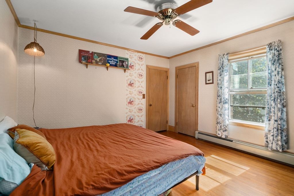 Newton, Massachusetts, 02458, United States, 8 Bedrooms Bedrooms, ,2 BathroomsBathrooms,Residential,For Sale,1940417