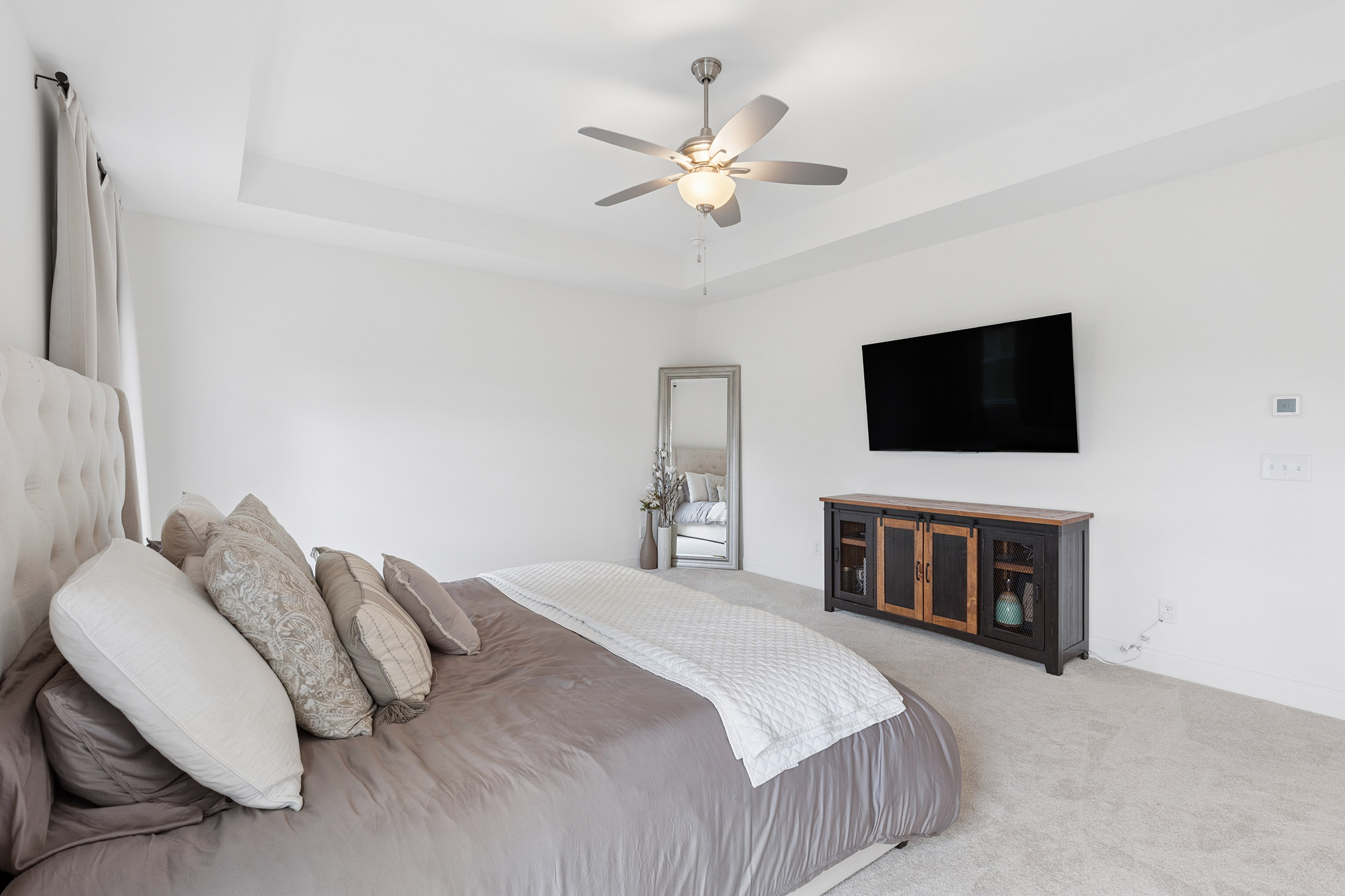  Freshly Updated and Move-in Ready Home in a Prime Westside Location - 物件實景