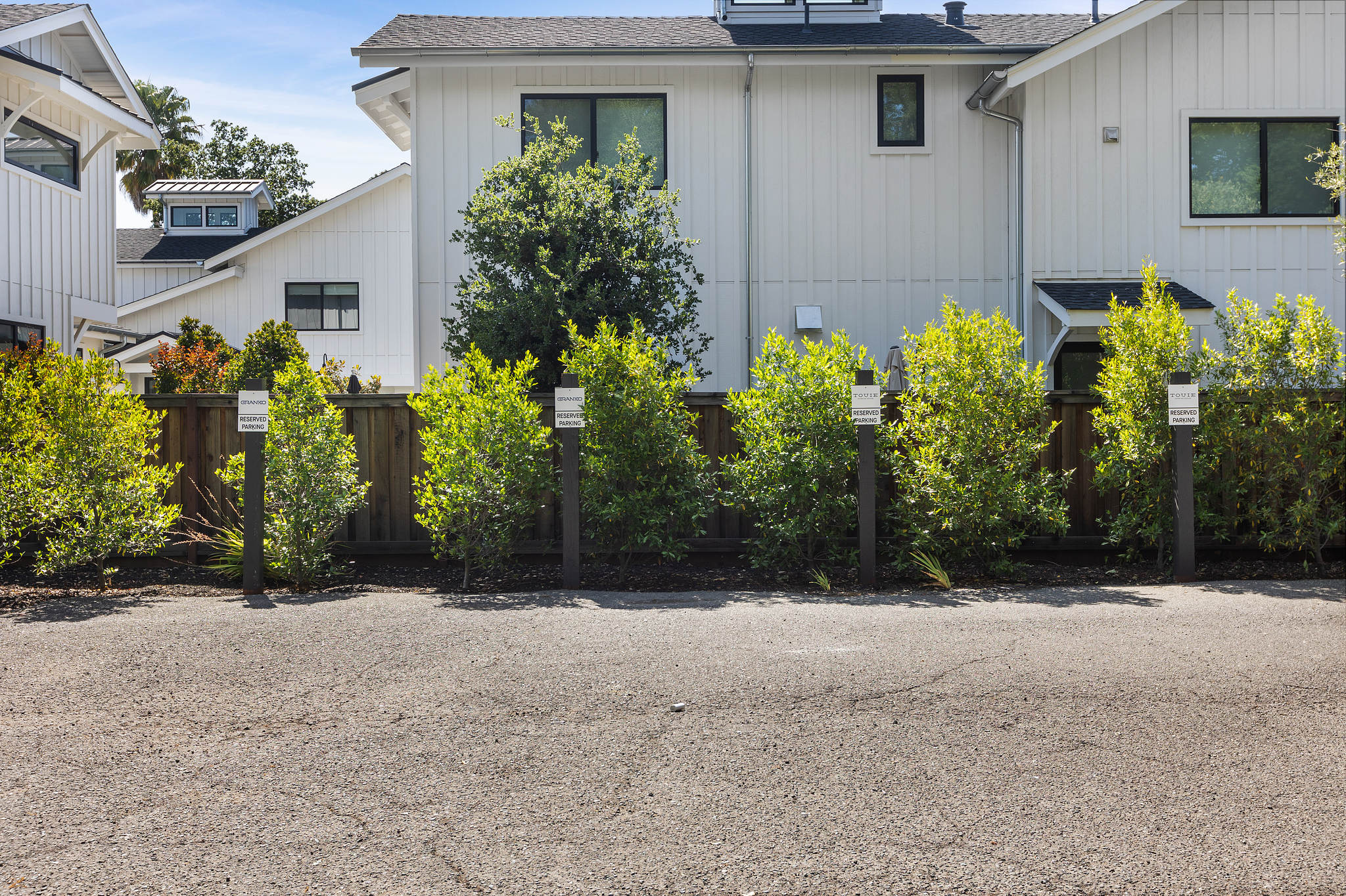  369 W Napa Street - 物件實景