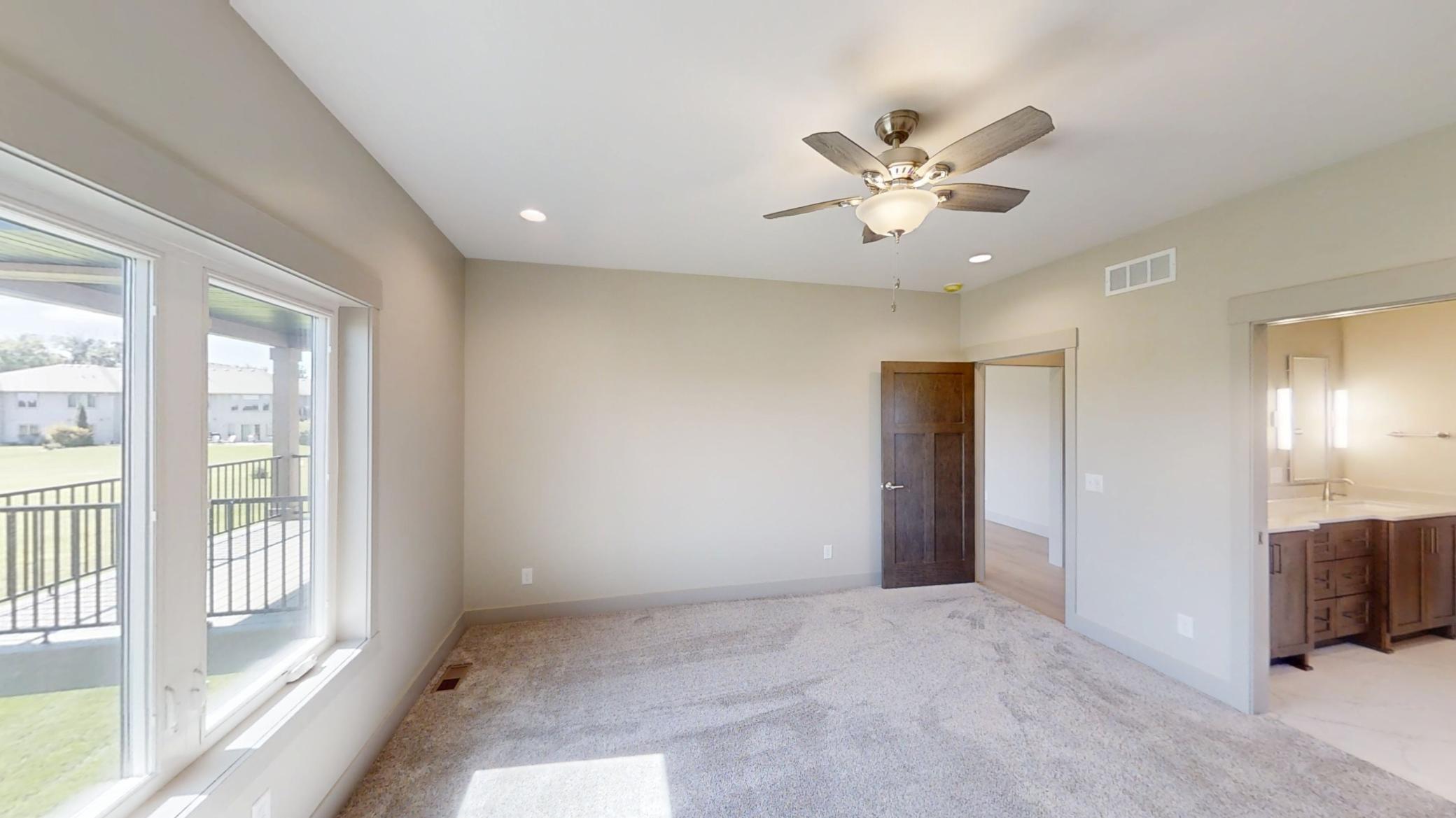 Albert Lea, Minnesota, 56007, United States, 4 Bedrooms Bedrooms, ,2 BathroomsBathrooms,Residential,For Sale,1978307