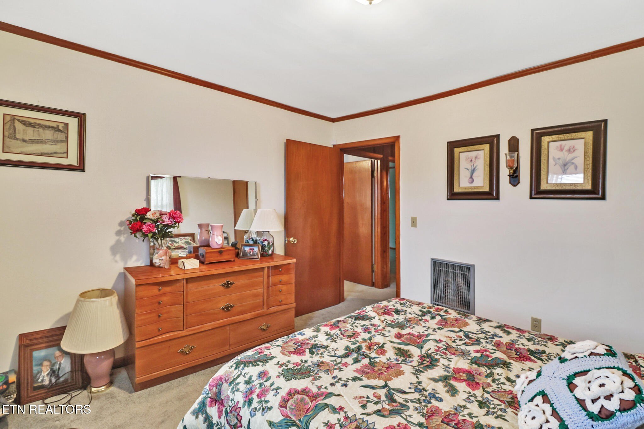 McMinnville, Tennessee, 37110, United States, 3 Bedrooms Bedrooms, ,1 BathroomBathrooms,Residential,For Sale,1976932