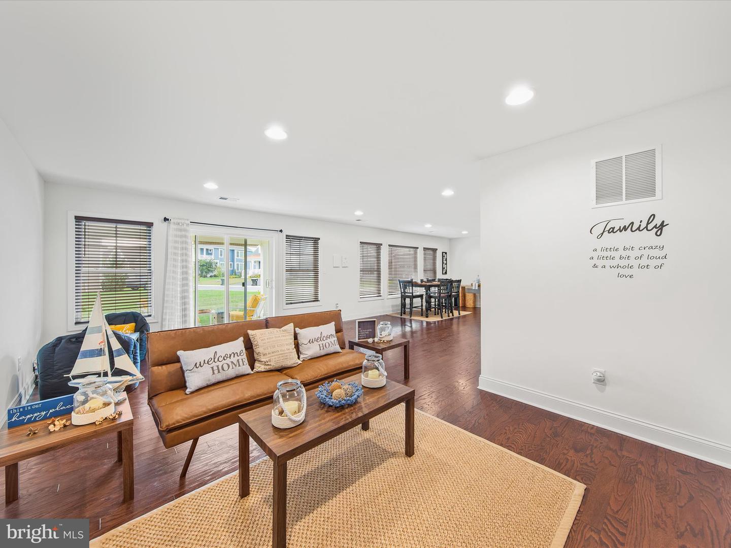 Ocean View, Delaware, 19970, United States, 4 Bedrooms Bedrooms, ,5 BathroomsBathrooms,Residential,For Sale,1691728