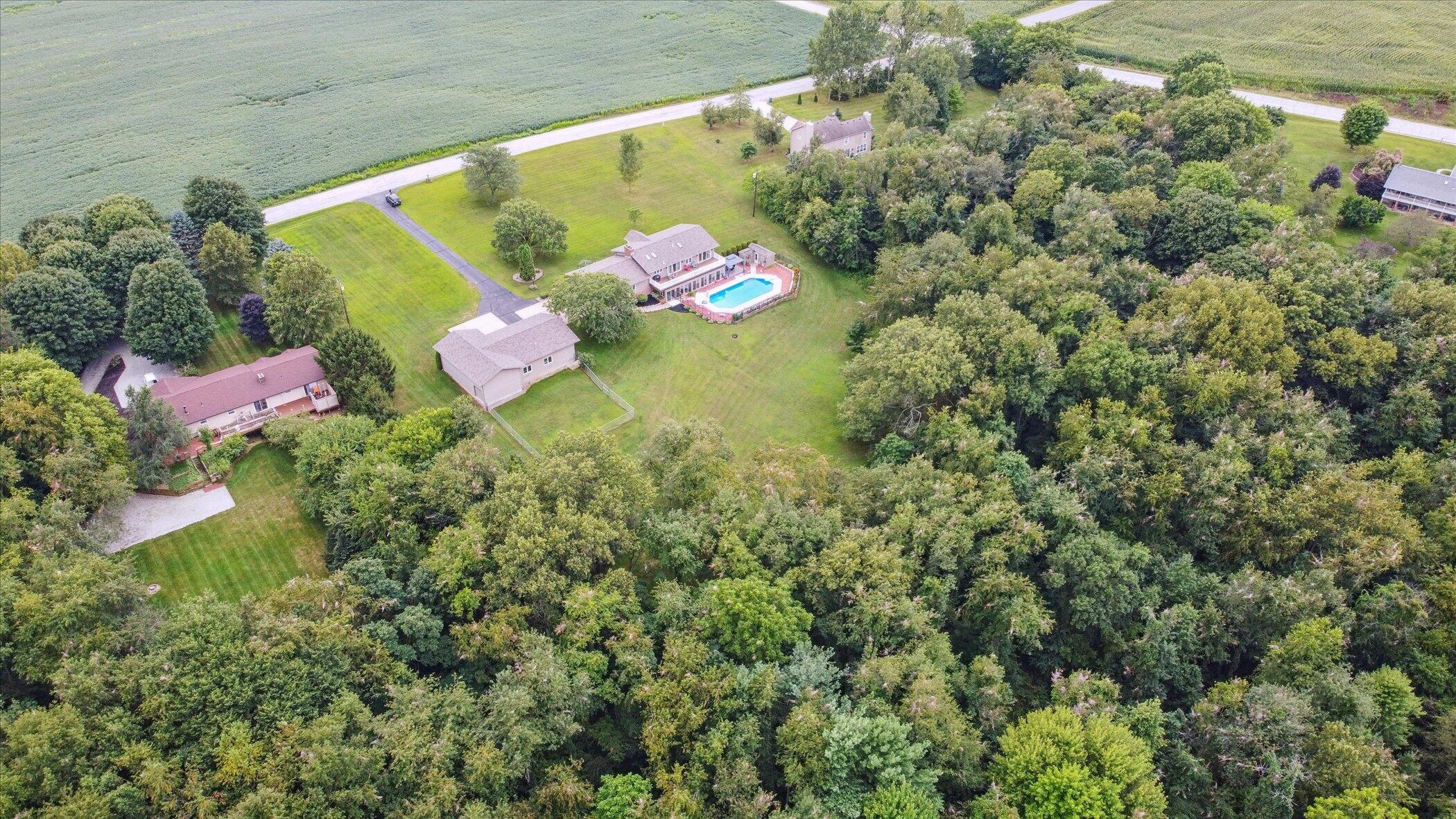 New Carlisle, Indiana, 46552, United States, 4 Bedrooms Bedrooms, ,2 BathroomsBathrooms,Residential,For Sale,1924883