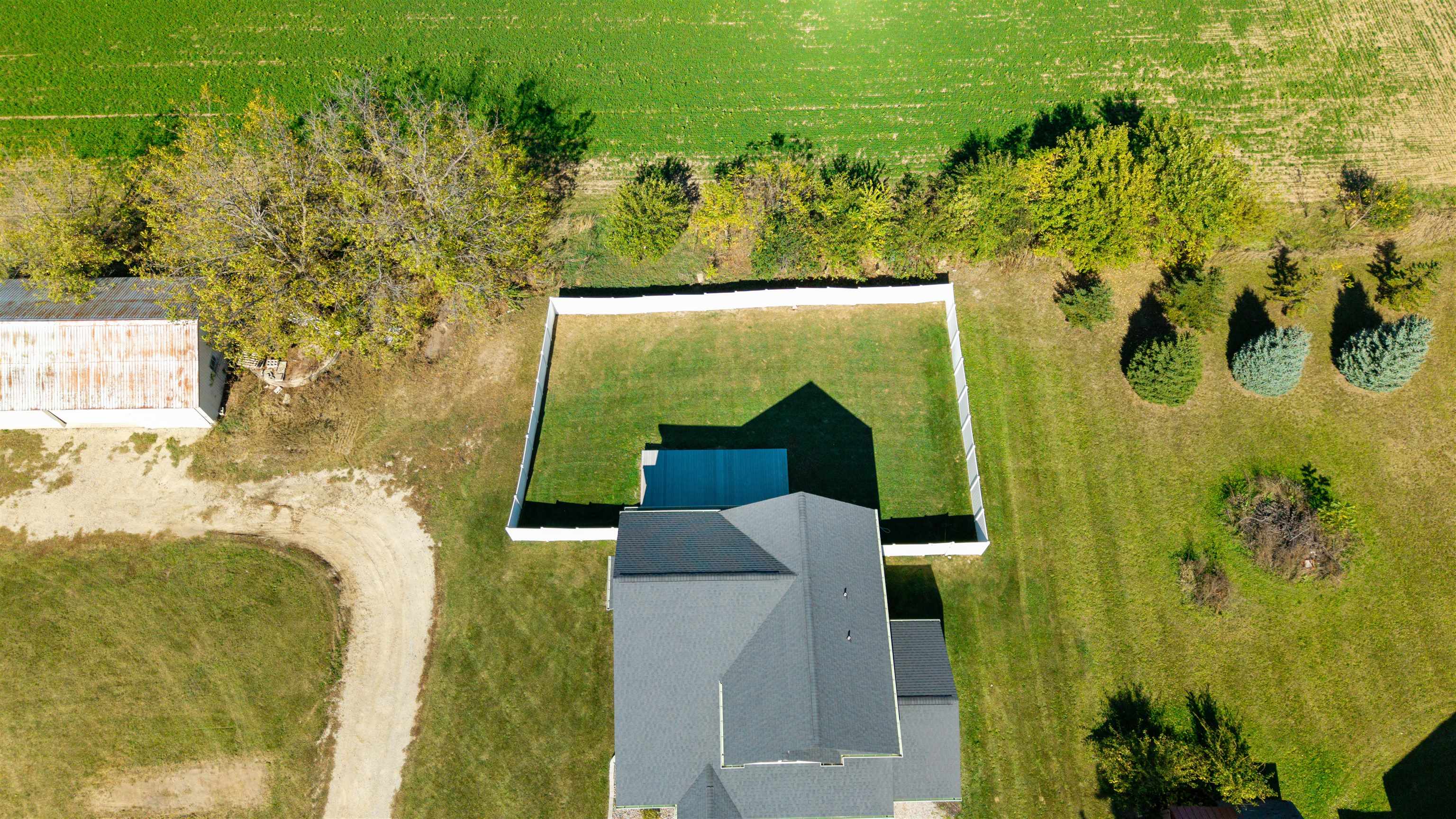 Fort Atkinson, Wisconsin, 53538, United States, 3 Bedrooms Bedrooms, ,4 BathroomsBathrooms,Residential,For Sale,1977213