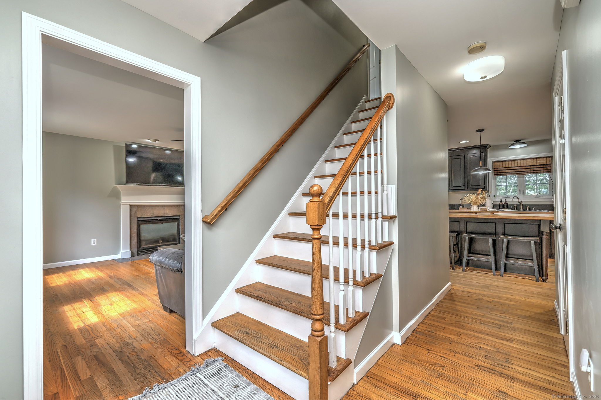 Shelton, Connecticut, 06484, United States, 4 Bedrooms Bedrooms, ,4 BathroomsBathrooms,Residential,For Sale,2001799